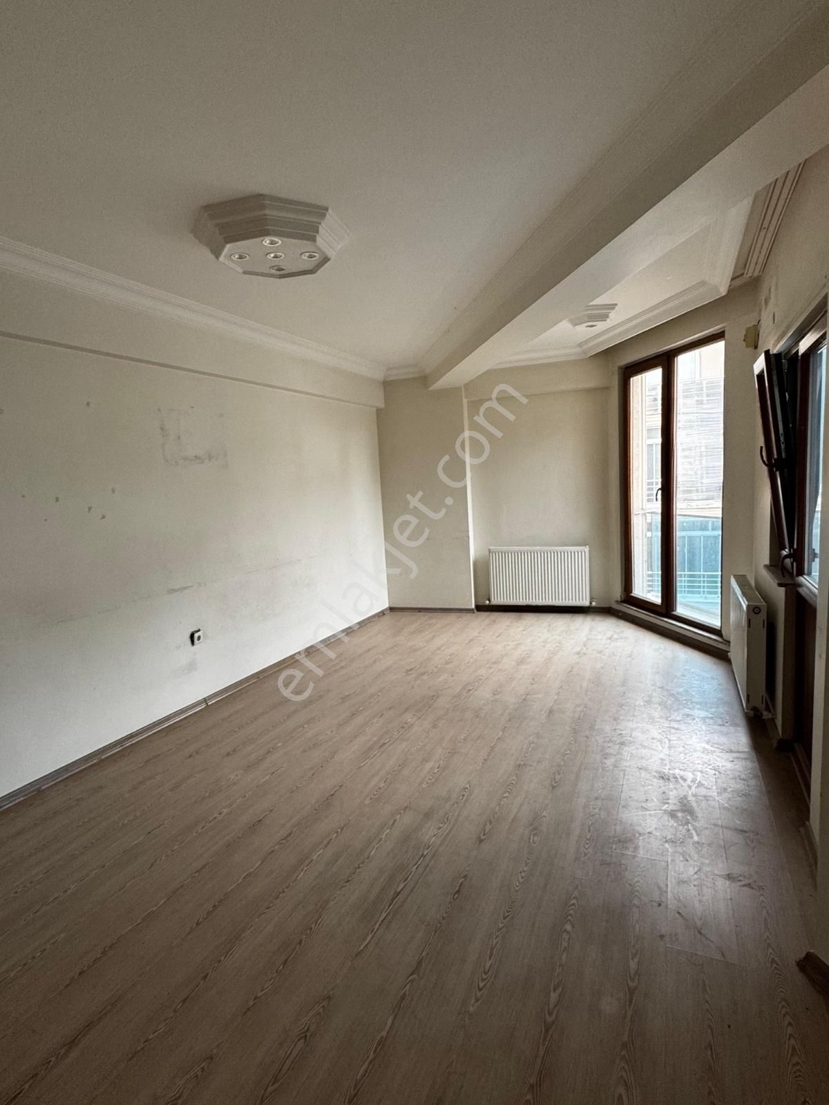 Esra Emlaktan Gültepe Mh 2.kat 85m2 Metrobüs Dibinde Daire - Görsel 2