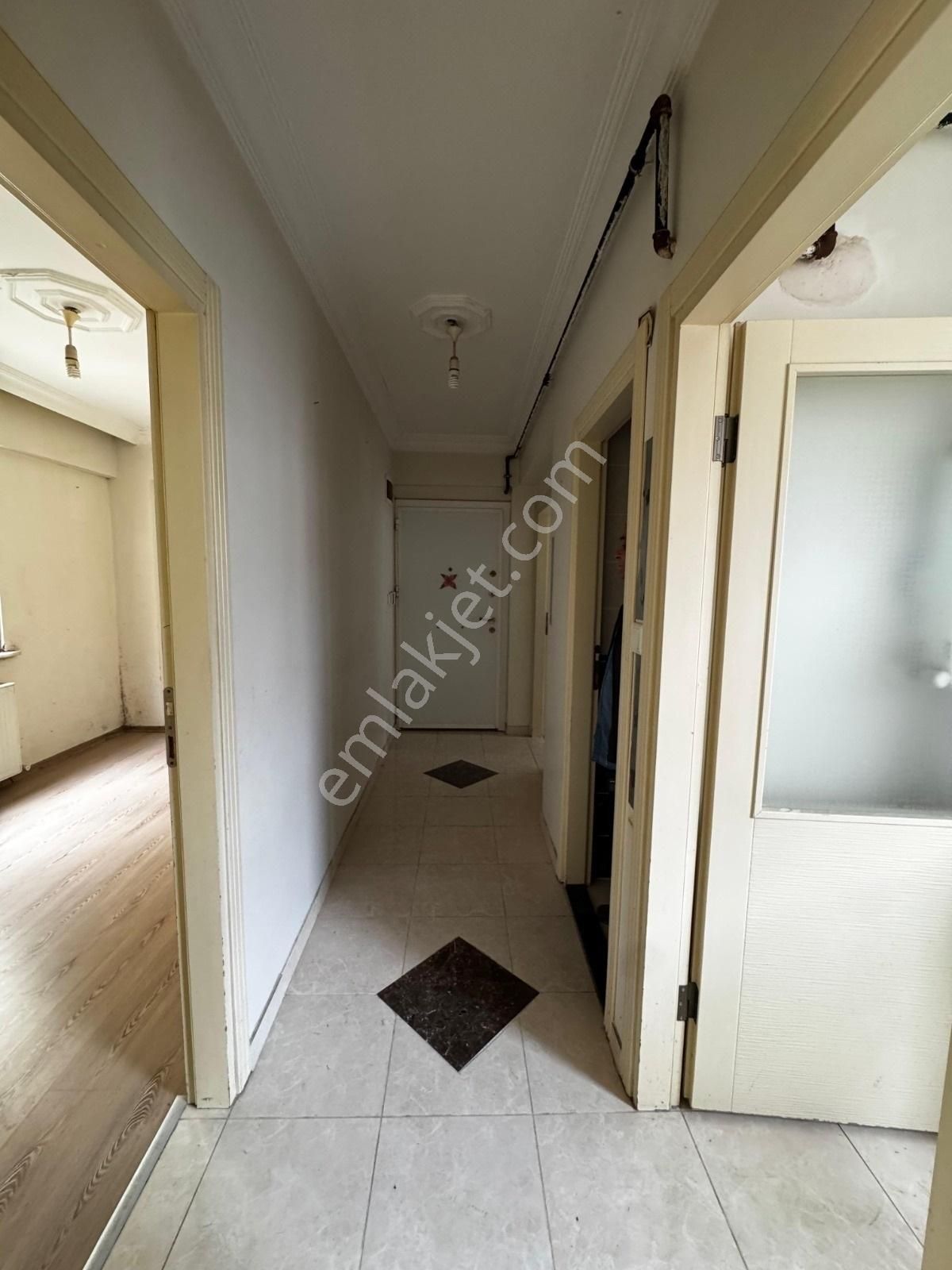 Esra Emlaktan Gültepe Mh 2.kat 85m2 Metrobüs Dibinde Daire - Görsel 11