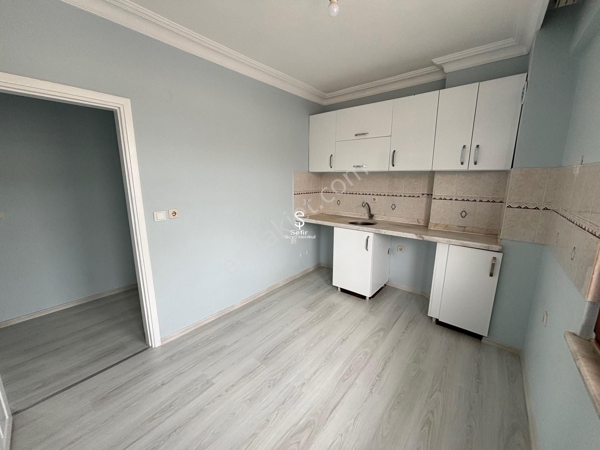 Alanya 5. Noter Üstü 3+1 Ayrı Mutfak Geniş Kiralık Ofis - Görsel 22