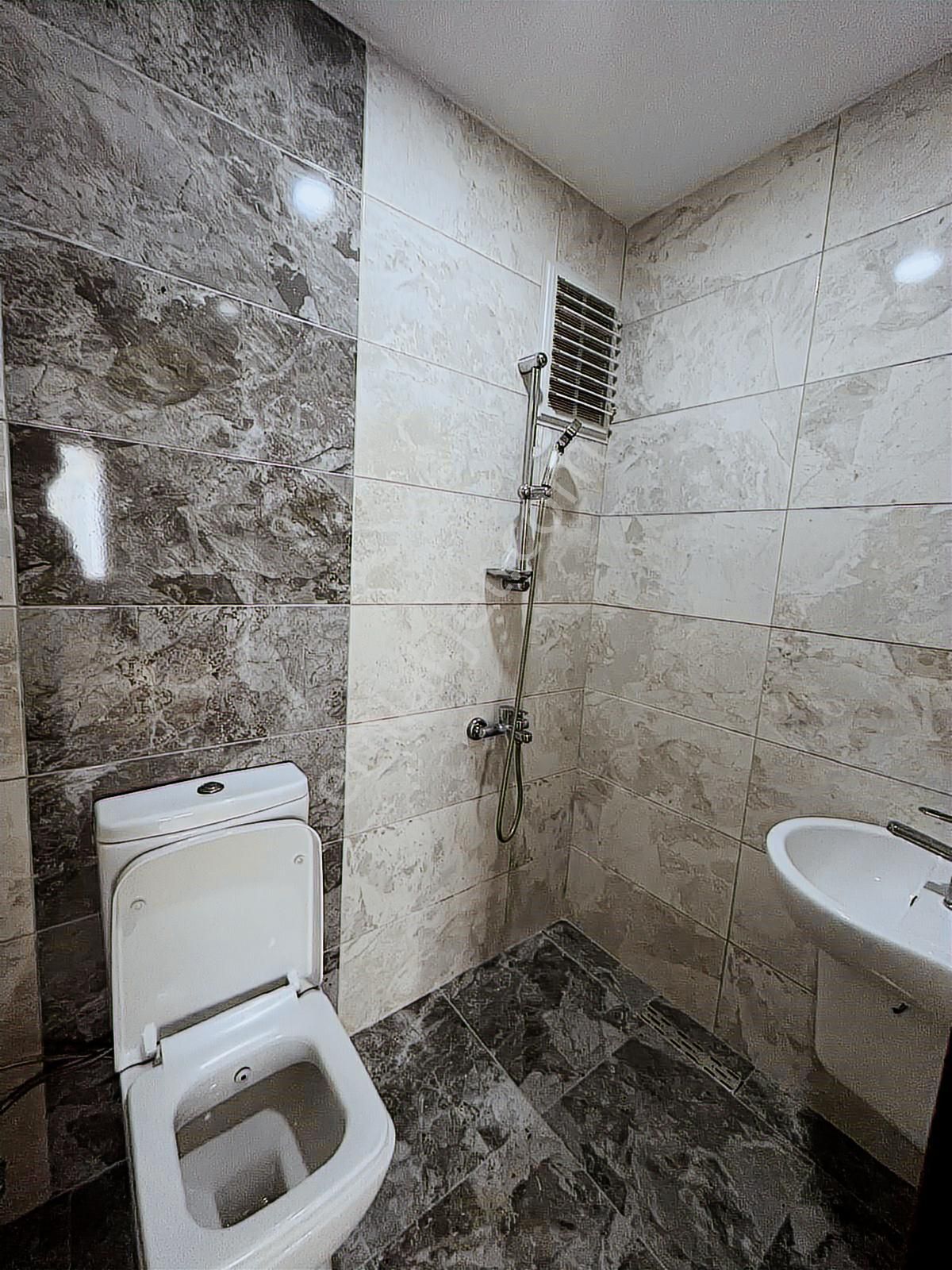 Fevziçakmak Mah Önü Açık Ebeveyn Banyolu Lüx Boş Daire Esra Eml - Görsel 30