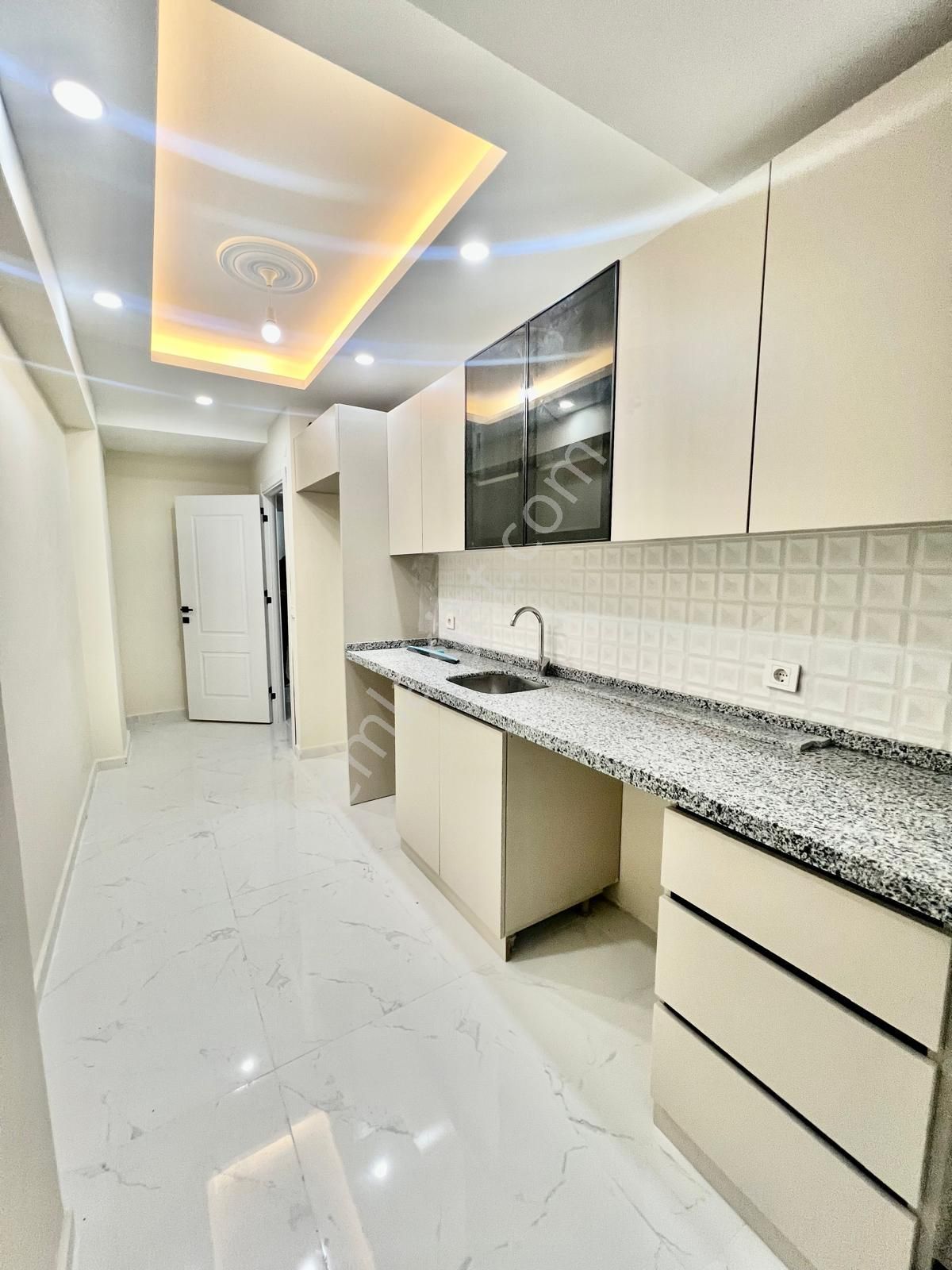 Esra Emlak'tan Gültepe'de Satılık Sıfır 2+1 90 M2 Yüksek Giriş. - Görsel 21
