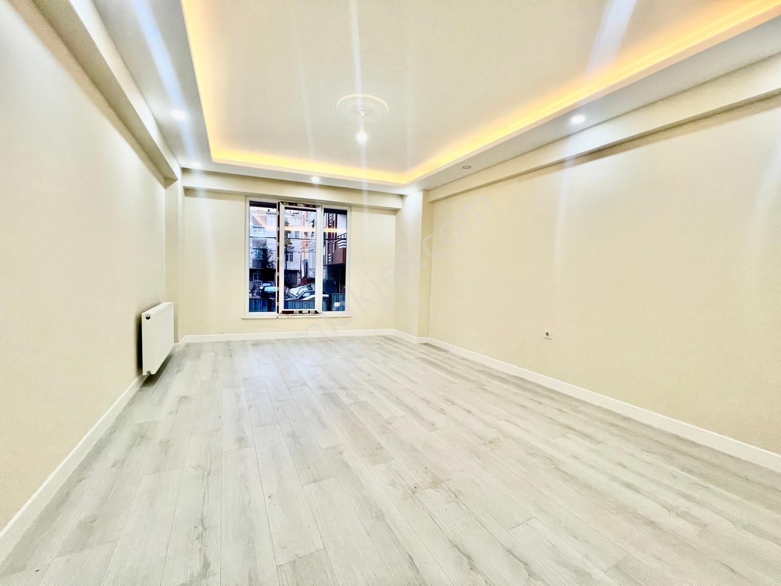 Esra Emlak'tan Gültepe'de Satılık Sıfır 2+1 90 M2 Yüksek Giriş.