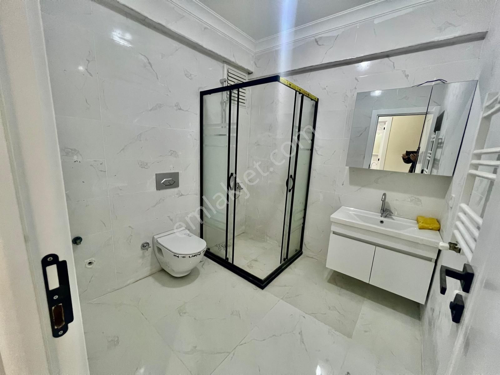 Esra Emlak'tan Gültepe'de Satılık Sıfır 2+1 90 M2 Yüksek Giriş. - Görsel 12