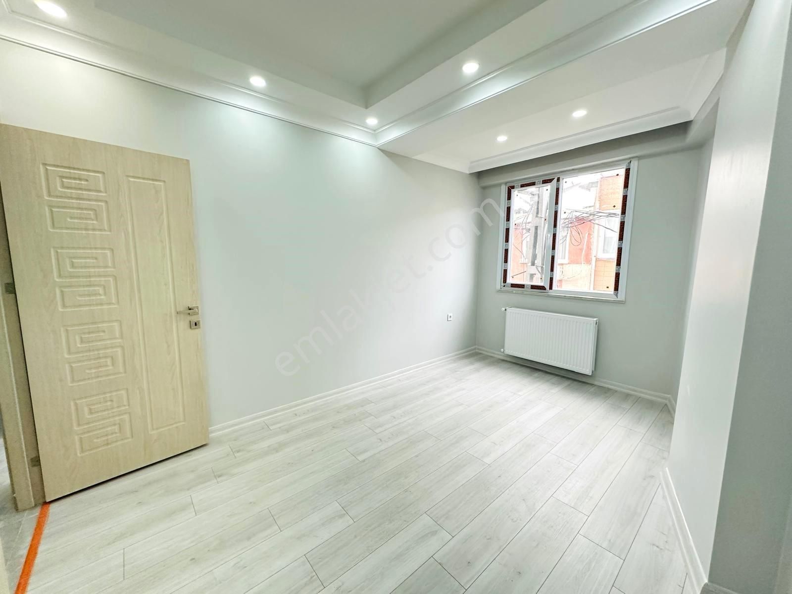 Esra Emlak'da Söğütlüçeşmede Diş Has Altında 2+1 80m2 Sıfır 1kat - Görsel 14