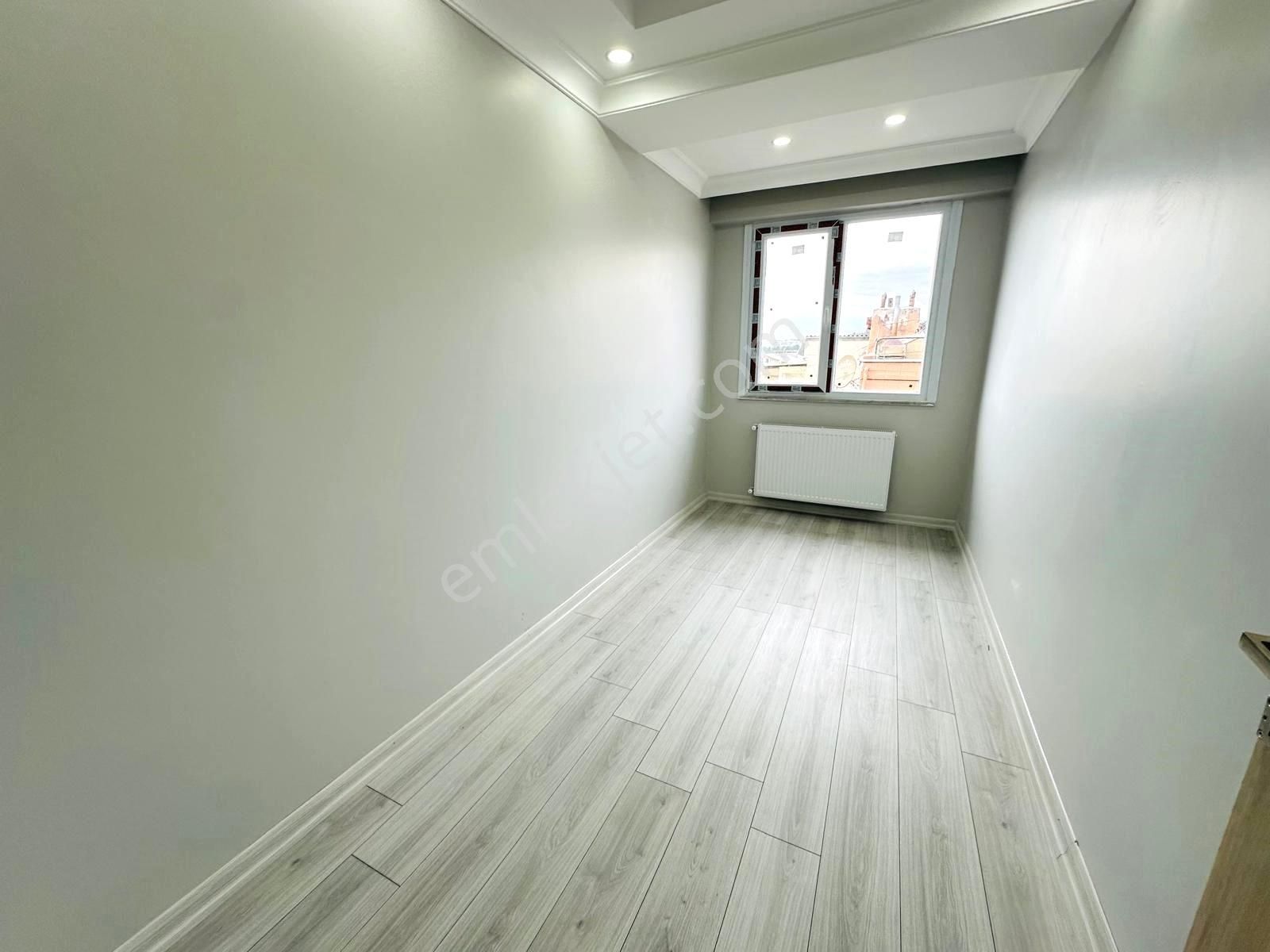 Esra Emlak'dan Söğütlüçeşmede 3+2 150m2 Sıfır Otoparklı Dublekss - Görsel 27