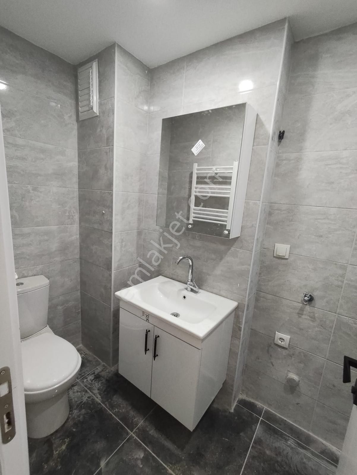 Sefaköy Teyfikbey.de Satılık 4+1 150m2 Sıfır Asansörlü Dublex - Görsel 8