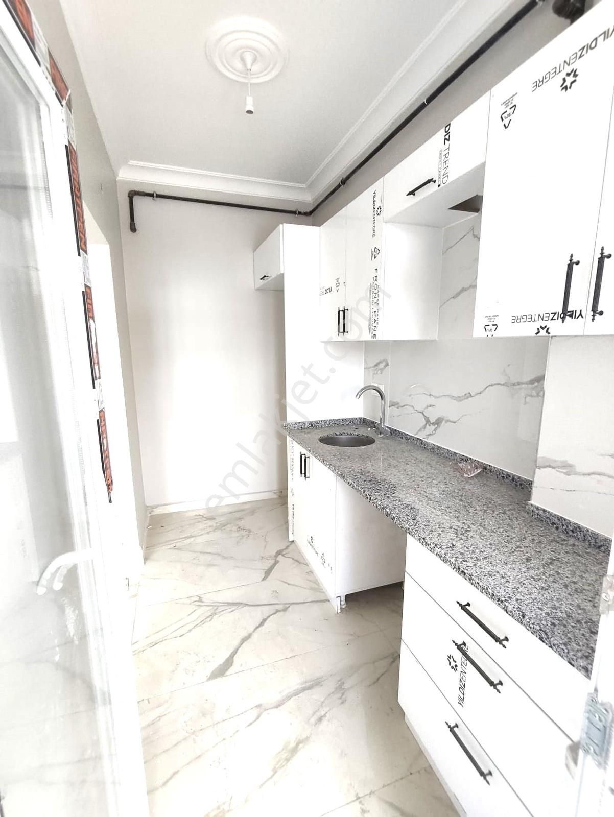 Sefaköy Teyfikbey.de Satılık 4+1 150m2 Sıfır Asansörlü Dublex - Görsel 7