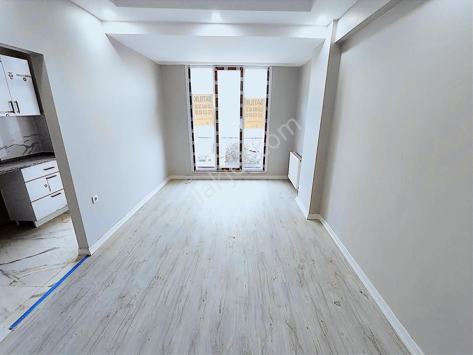 Sefaköy Teyfikbey.de Satılık 4+1 150m2 Sıfır Asansörlü Dublex - Görsel 13