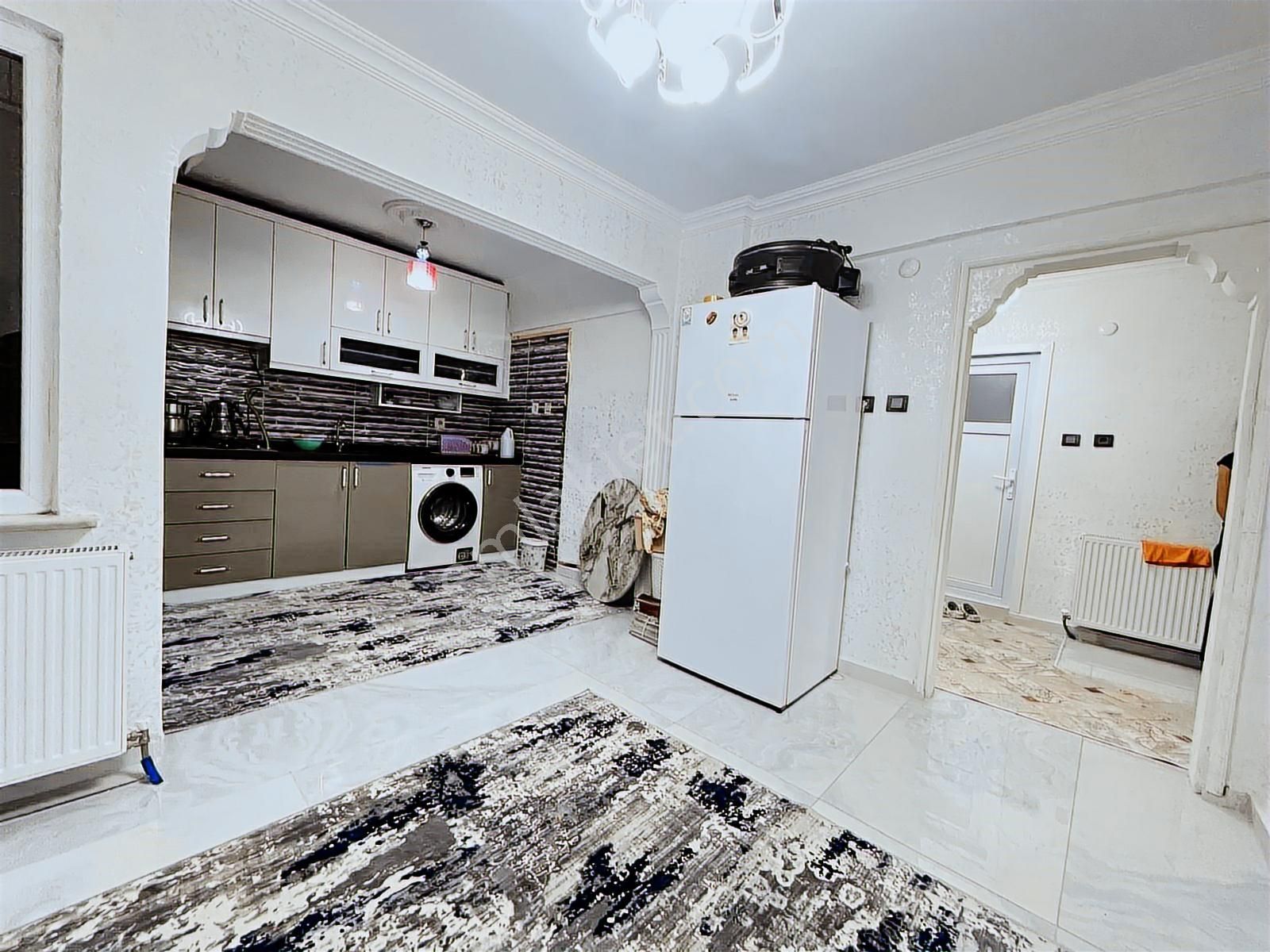 Esra'dan Tevikbey Mah 2+1 110m2 3.kat Masrafsız Kulanışlı Daire - Görsel 17