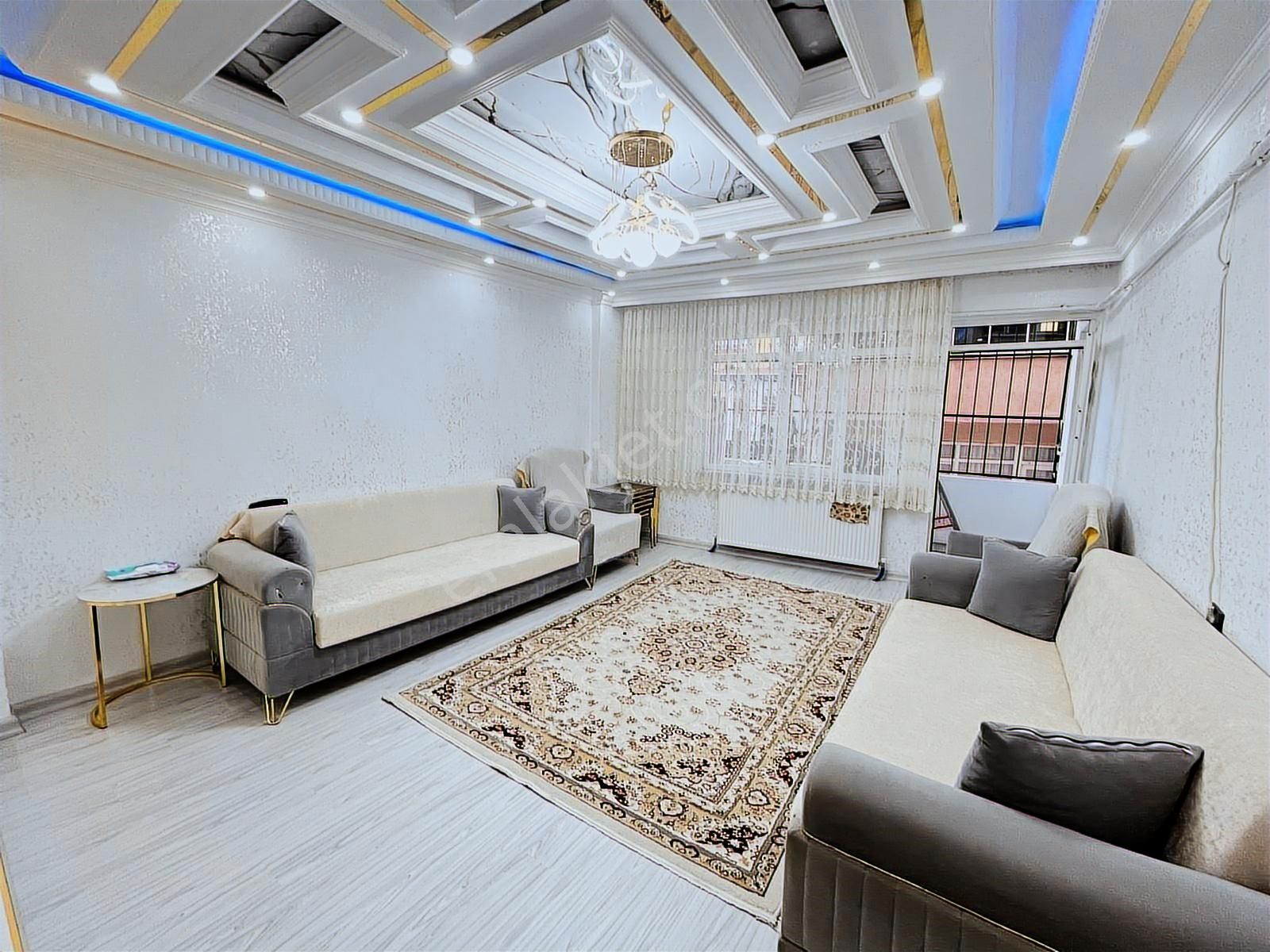 Esra'dan Tevikbey Mah 2+1 110m2 3.kat Masrafsız Kulanışlı Daire