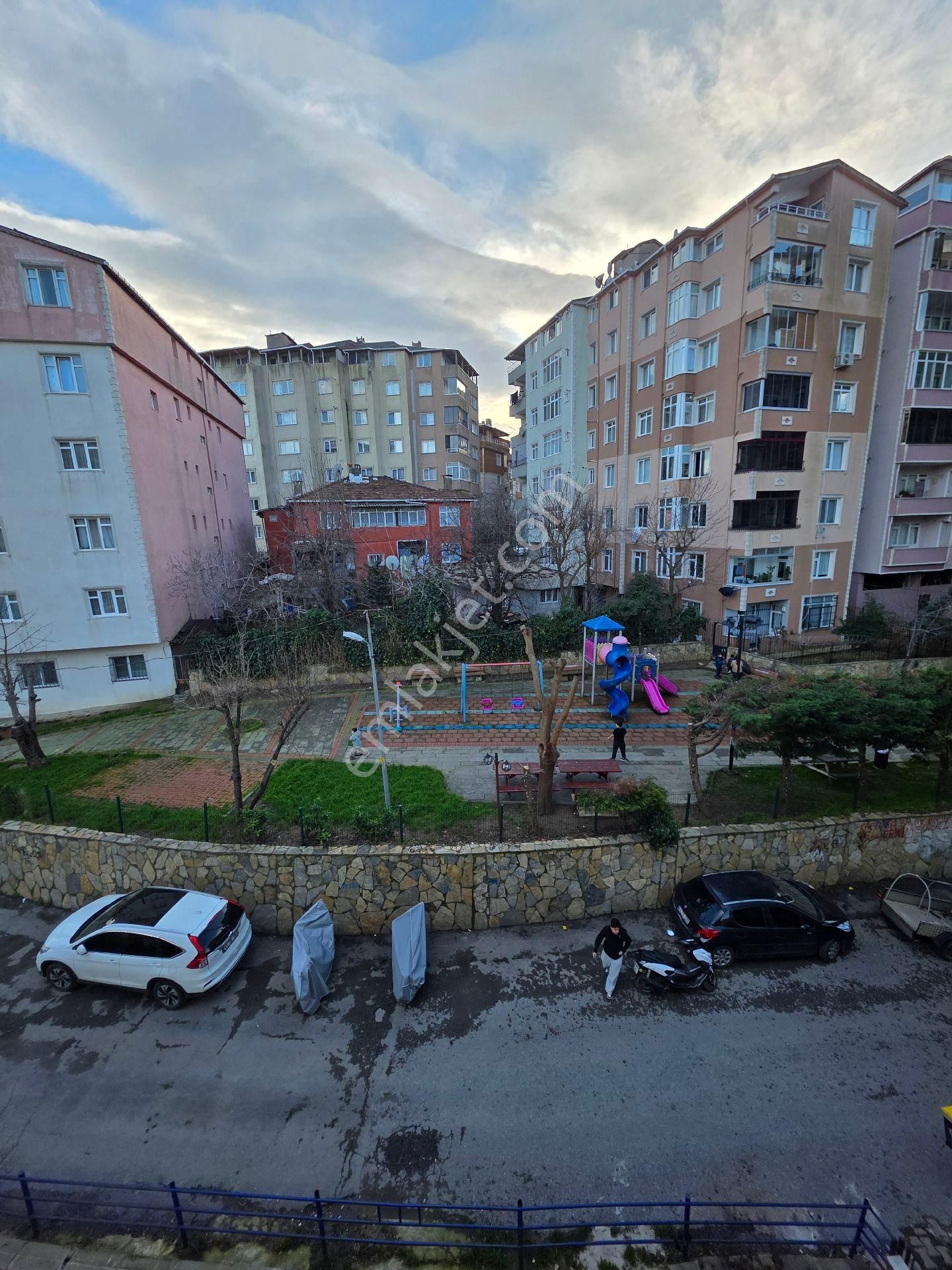 Satilik Daire Sariyer Bahcekoy 3+1