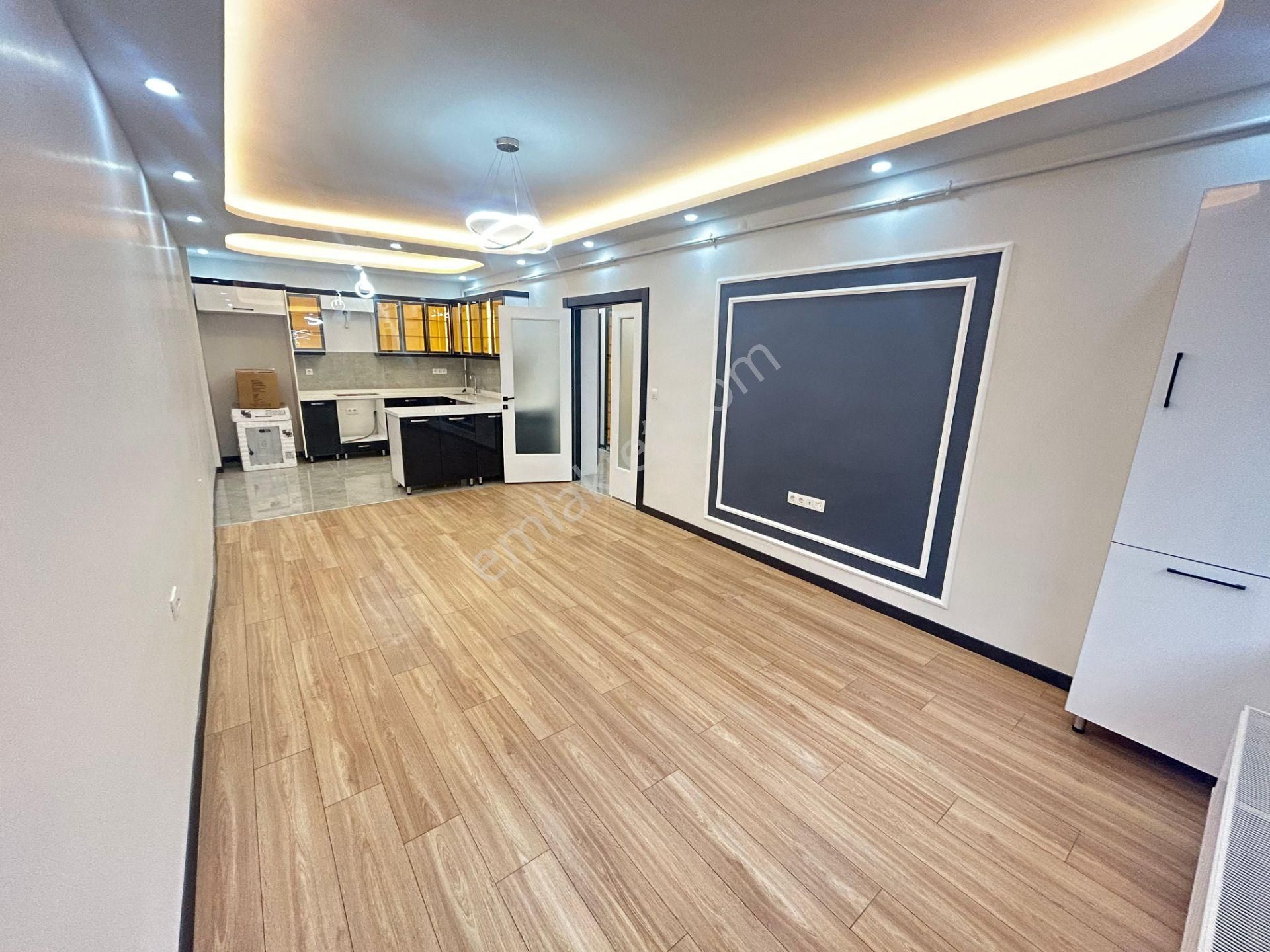 Taner'den Dikmen Cad'de 3+1 Amerikan Mutfaklı Bahçe Çıkışlı Lüks Daire - Görsel 34