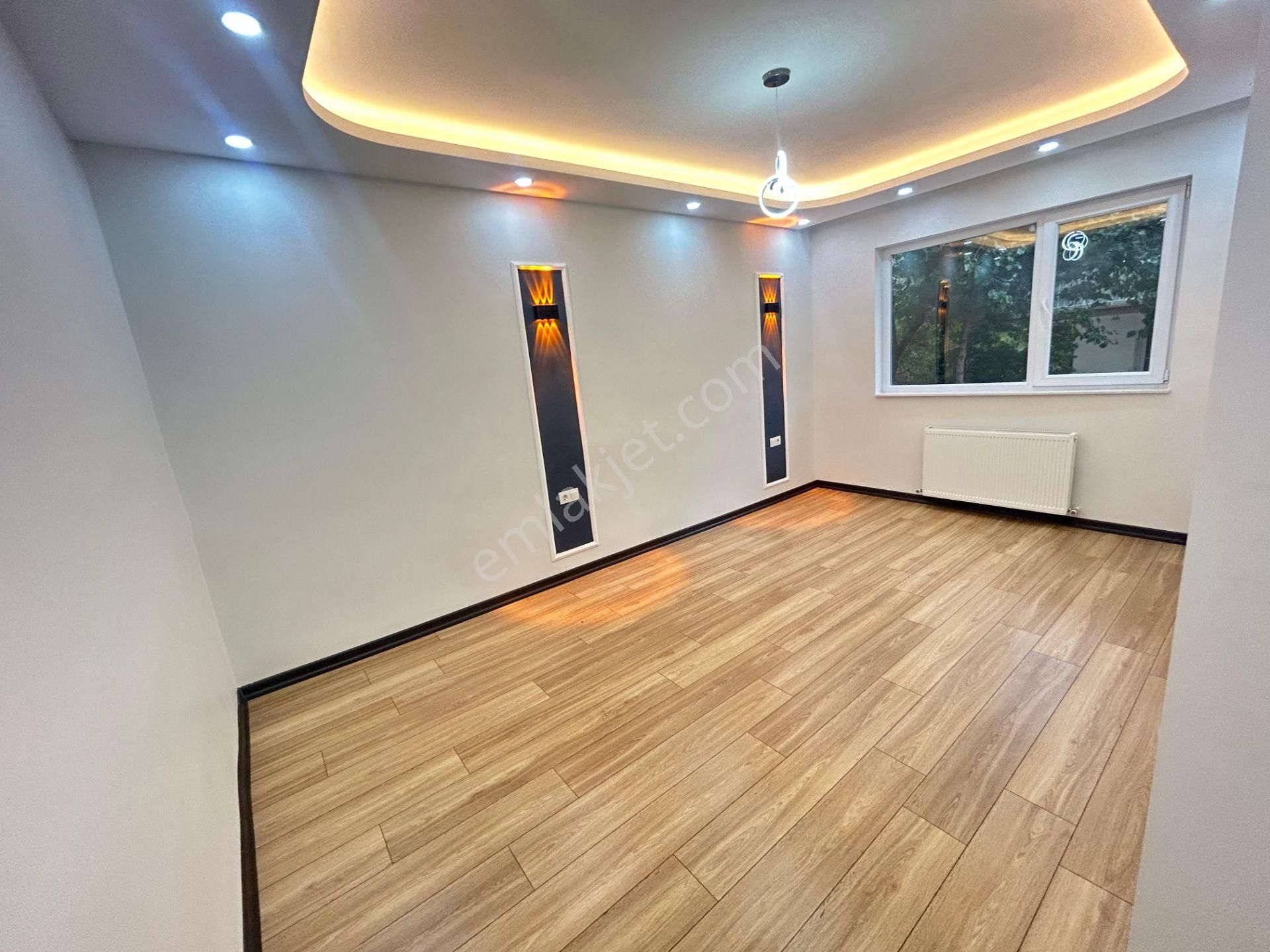 Taner'den Dikmen Cad'de 3+1 Amerikan Mutfaklı Bahçe Çıkışlı Lüks Daire - Görsel 14