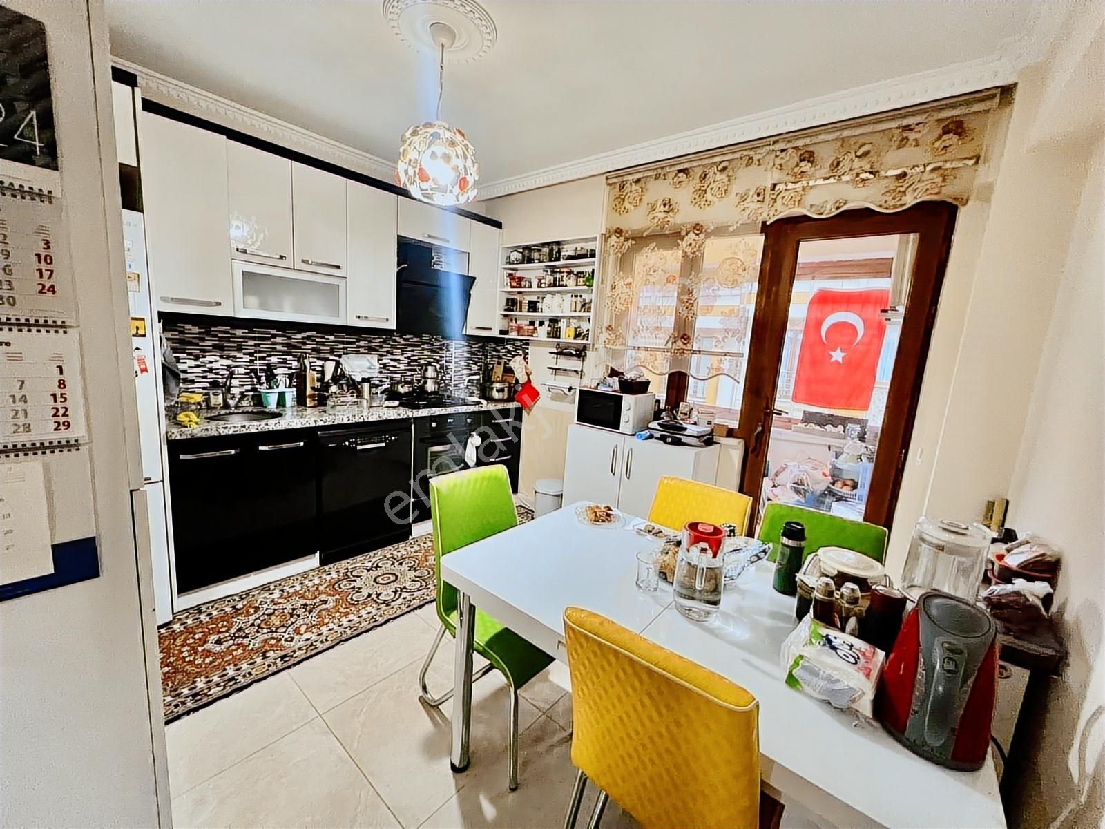 Esra Emlak'tan Fevziçakmak'ta Satılık 5+2 180 M2 Dubleks Daire. - Görsel 7