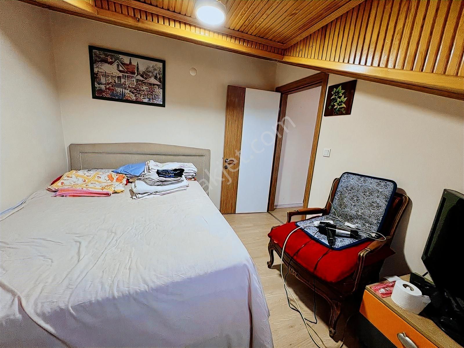 Esra Emlak'tan Fevziçakmak'ta Satılık 5+2 180 M2 Dubleks Daire. - Görsel 17