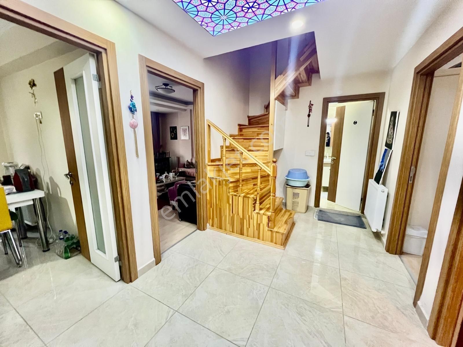 Esra Emlak'tan Fevziçakmak'ta Satılık 5+2 180 M2 Dubleks Daire. - Görsel 16