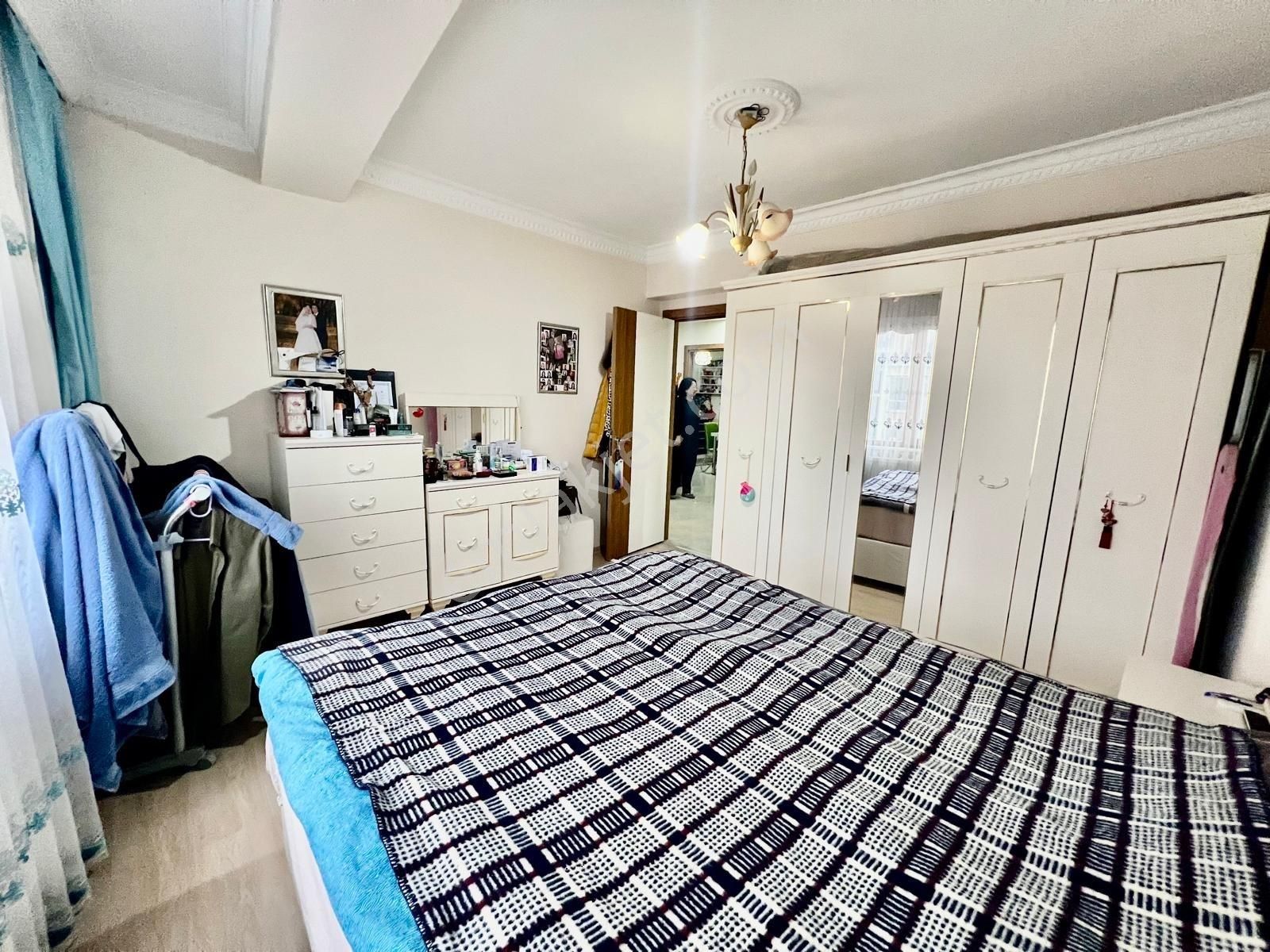 Esra Emlak'tan Fevziçakmak'ta Satılık 5+2 180 M2 Dubleks Daire. - Görsel 2