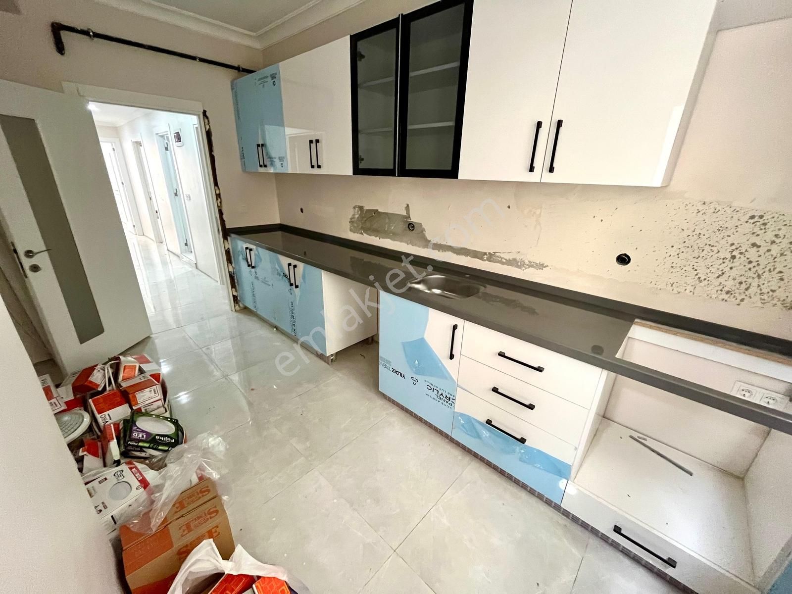 Esra Emlak'tan E-5 Yakını Satılık Sıfır 3+1 130m2 Lüks Arakat. - Görsel 24