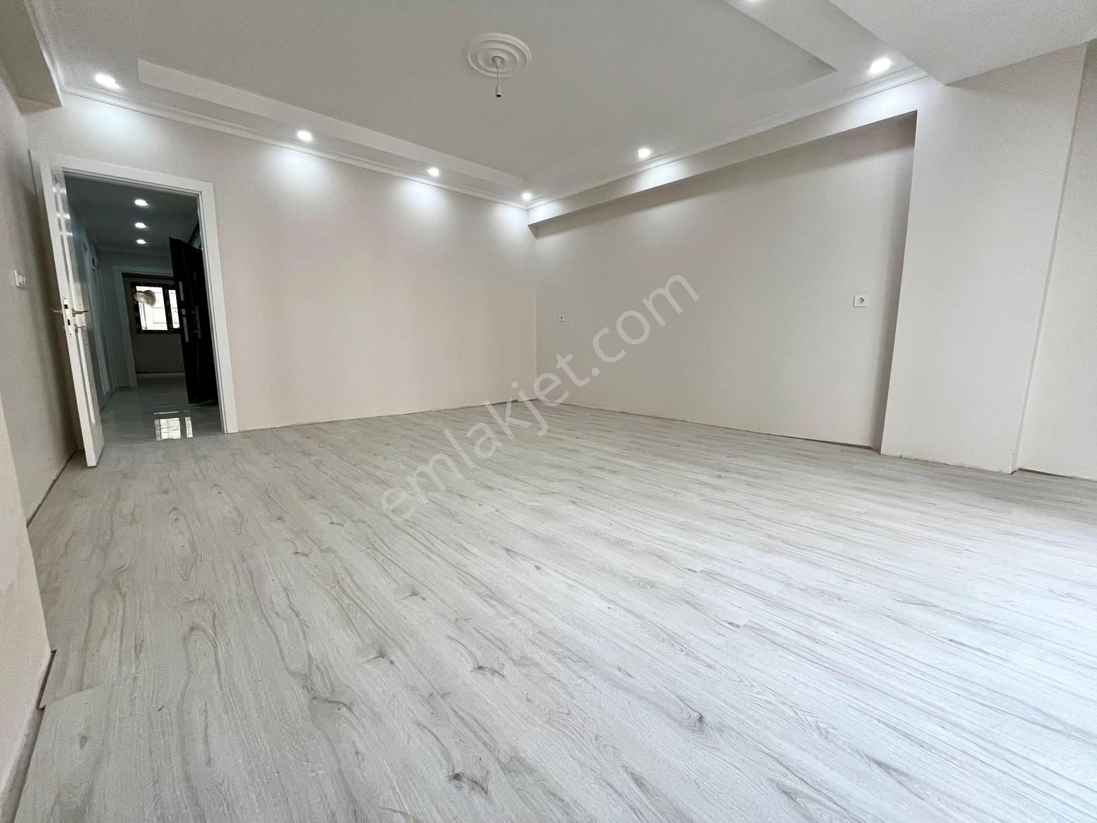 Esra Emlak'tan E-5 Yakını Satılık Sıfır 3+1 130m2 Lüks Arakat. - Görsel 3