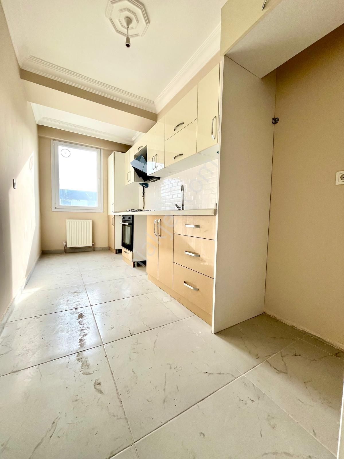 Esra'dan Tevfikbey Mah Site İçerisinde 2+1 85m2 6.kat Daire - Görsel 32