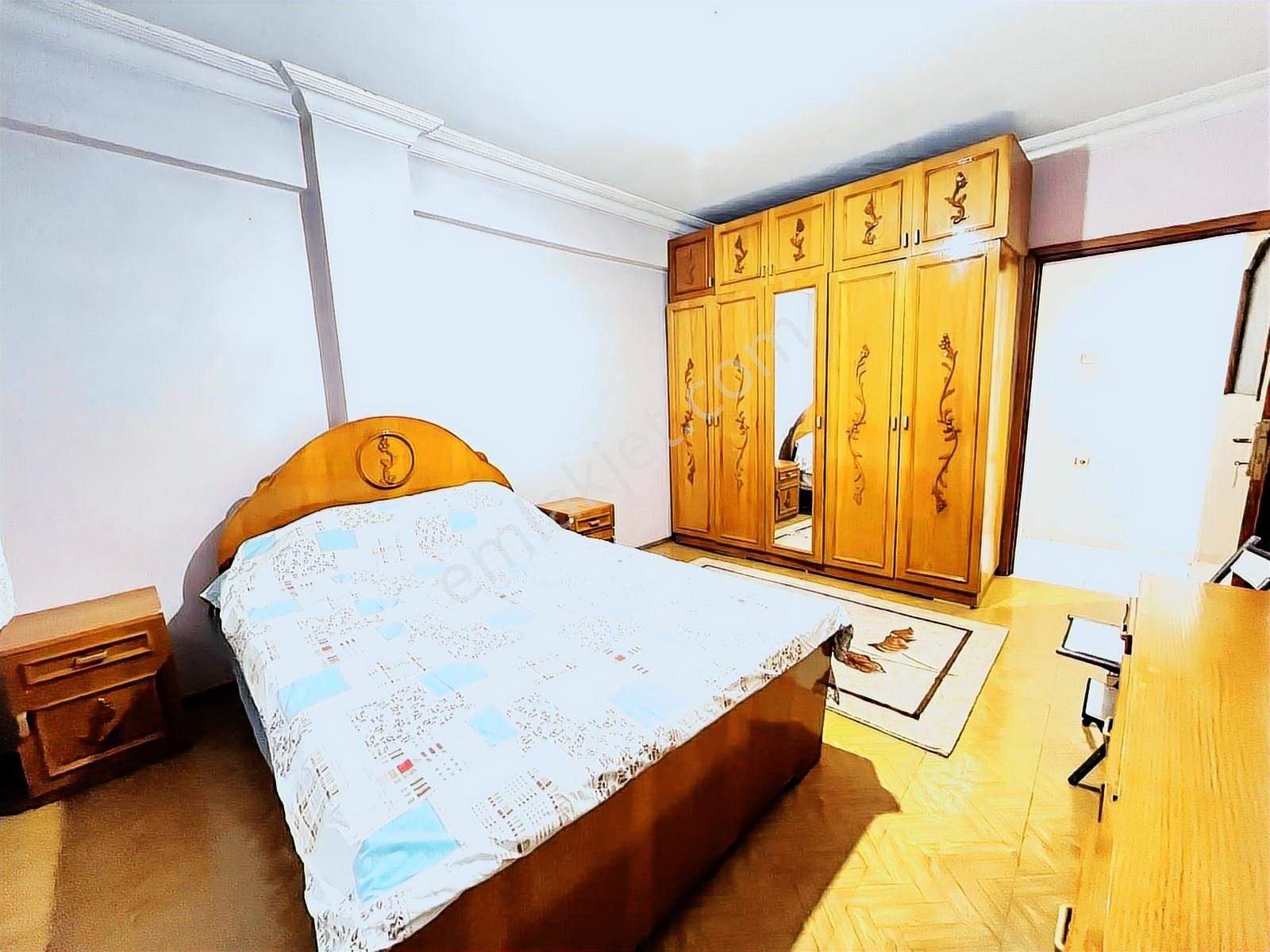 Esra Emlak Gültepe Mah,130 M2.3+1 Katmülkiyet Tapulu Daire - Görsel 2