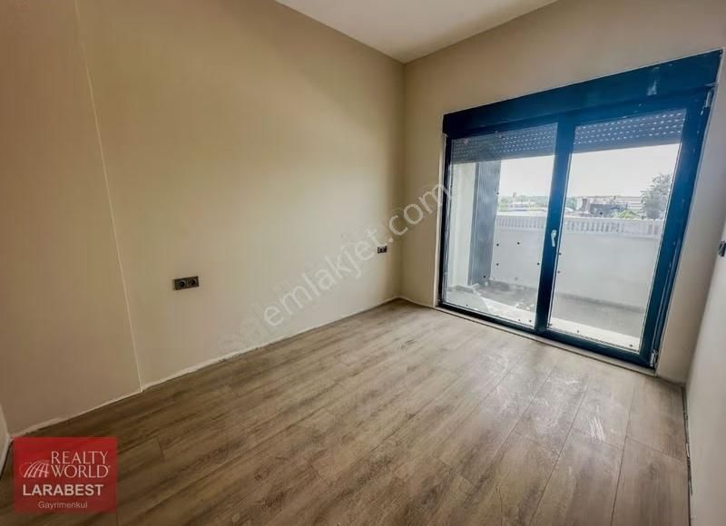 Metro İkea Kavşağında Yeni Nesil Plazada Kiralık 1+1 Ofis - Görsel 12
