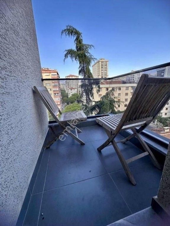 Erenköy De Prestijli Yeni Bina135m2 3+1 Balkonlu Arakat Satılık