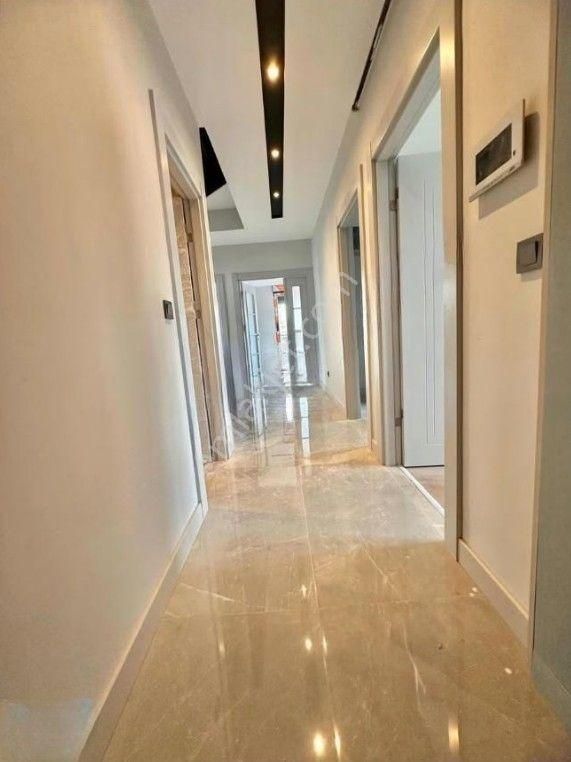 Erenköy De Prestijli Yeni Bina135m2 3+1 Balkonlu Arakat Satılık - Görsel 6