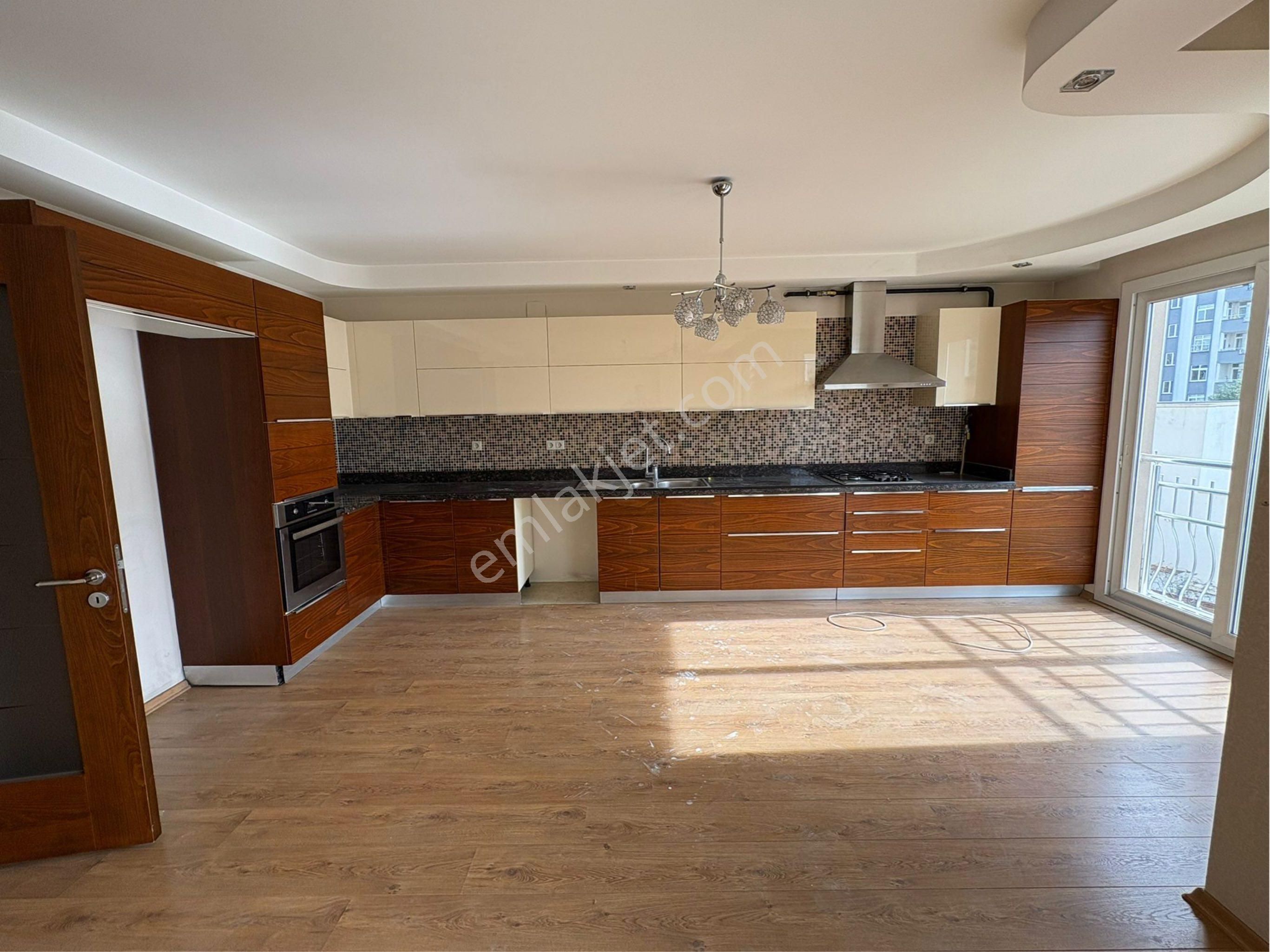 Türkmen Başı Bulvar Üzeri Ultra Lüx Sitede Gerçek 4+1 Satılık Daire - Görsel 12