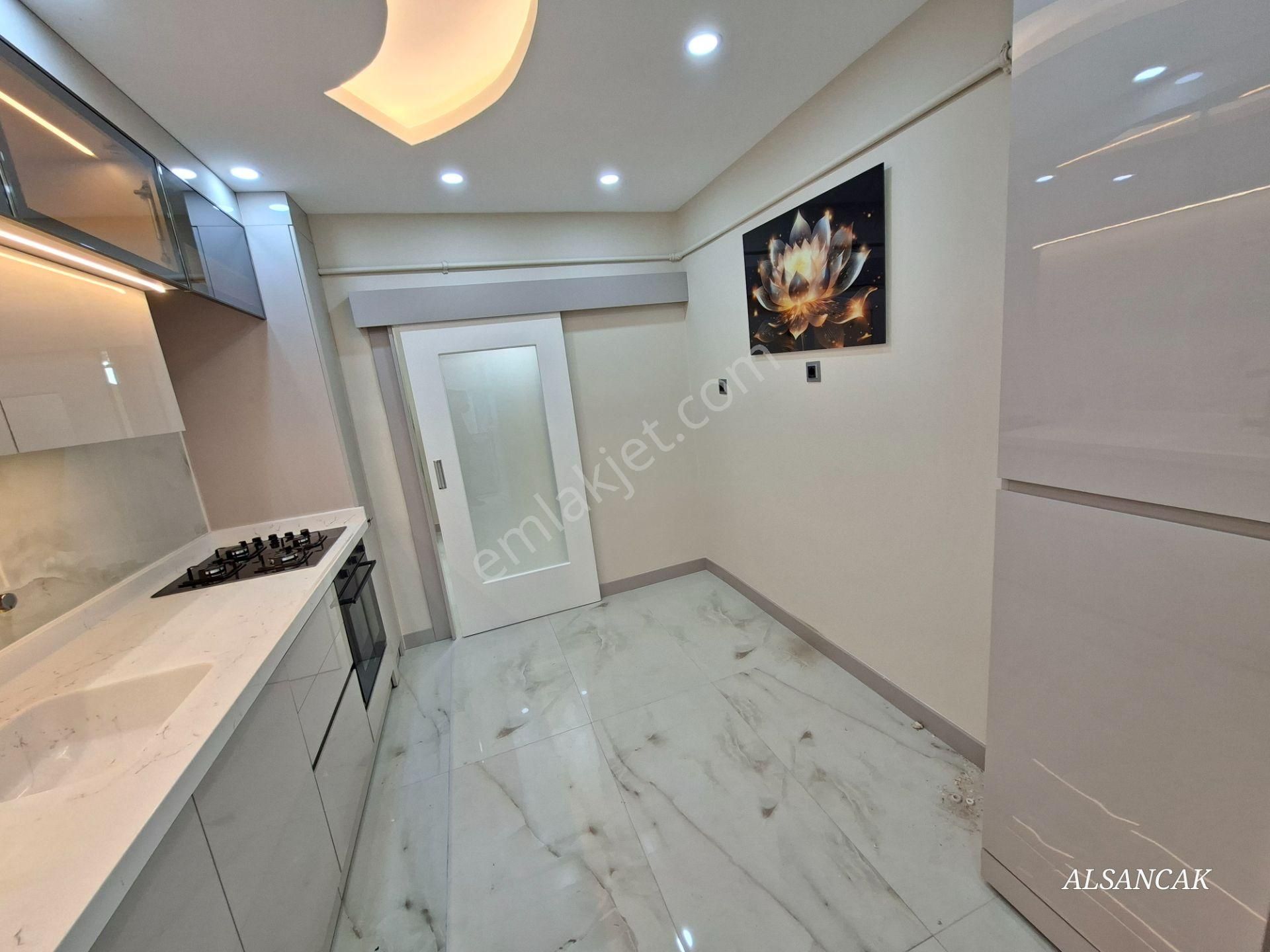 Mareşal Çakmak Da 3+1 Katta Lüks Yapılı Daire Krediye Uygun - Görsel 13