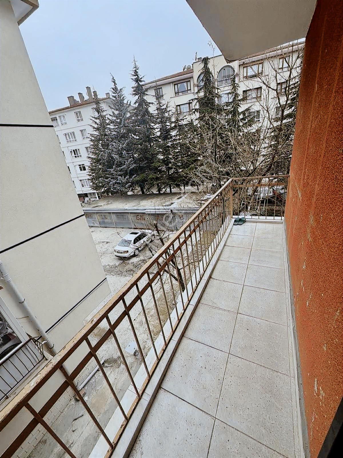 Hakan Gayrimenkul'den Fırsat 3+1 Bağımsz Ultra Lüx Yapılı Katta - Görsel 5