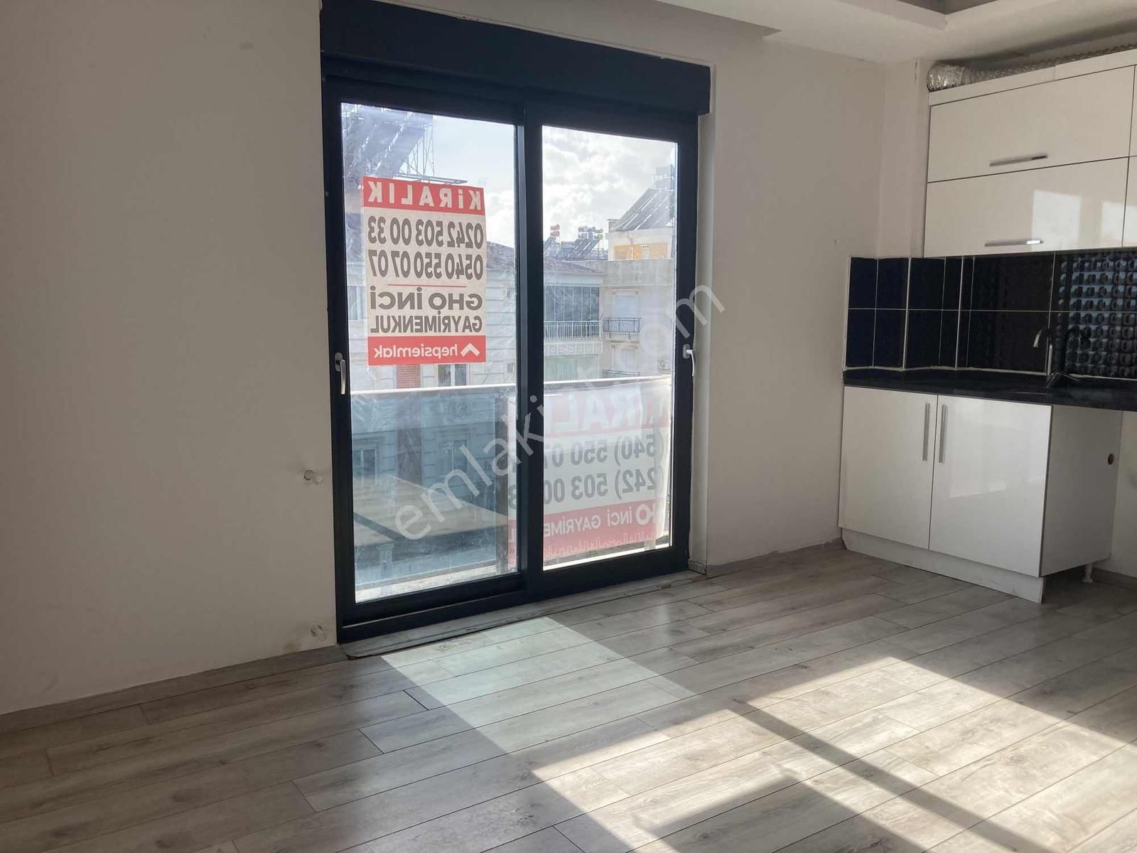 Fabrikalar Mahellesinde Kiralık 1+1 Geniş Ara Kat Yeni Daire - Görsel 14