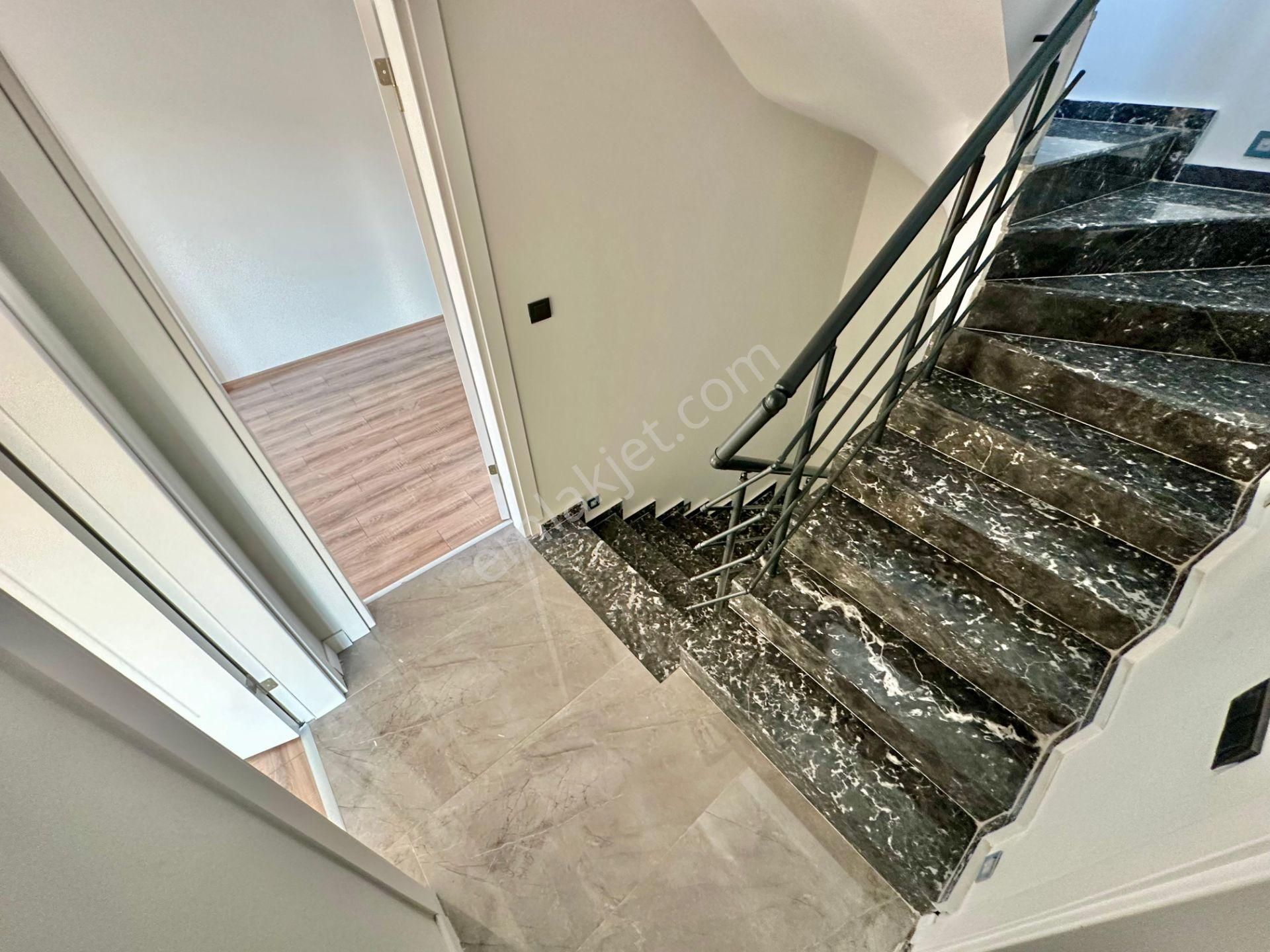 ✨akçay Ay Emlaktan✨altınolukta Kazdağları Etekleri Huzur Bulacağınız Denize 100 M Satılık 3+1 Villa - Görsel 16