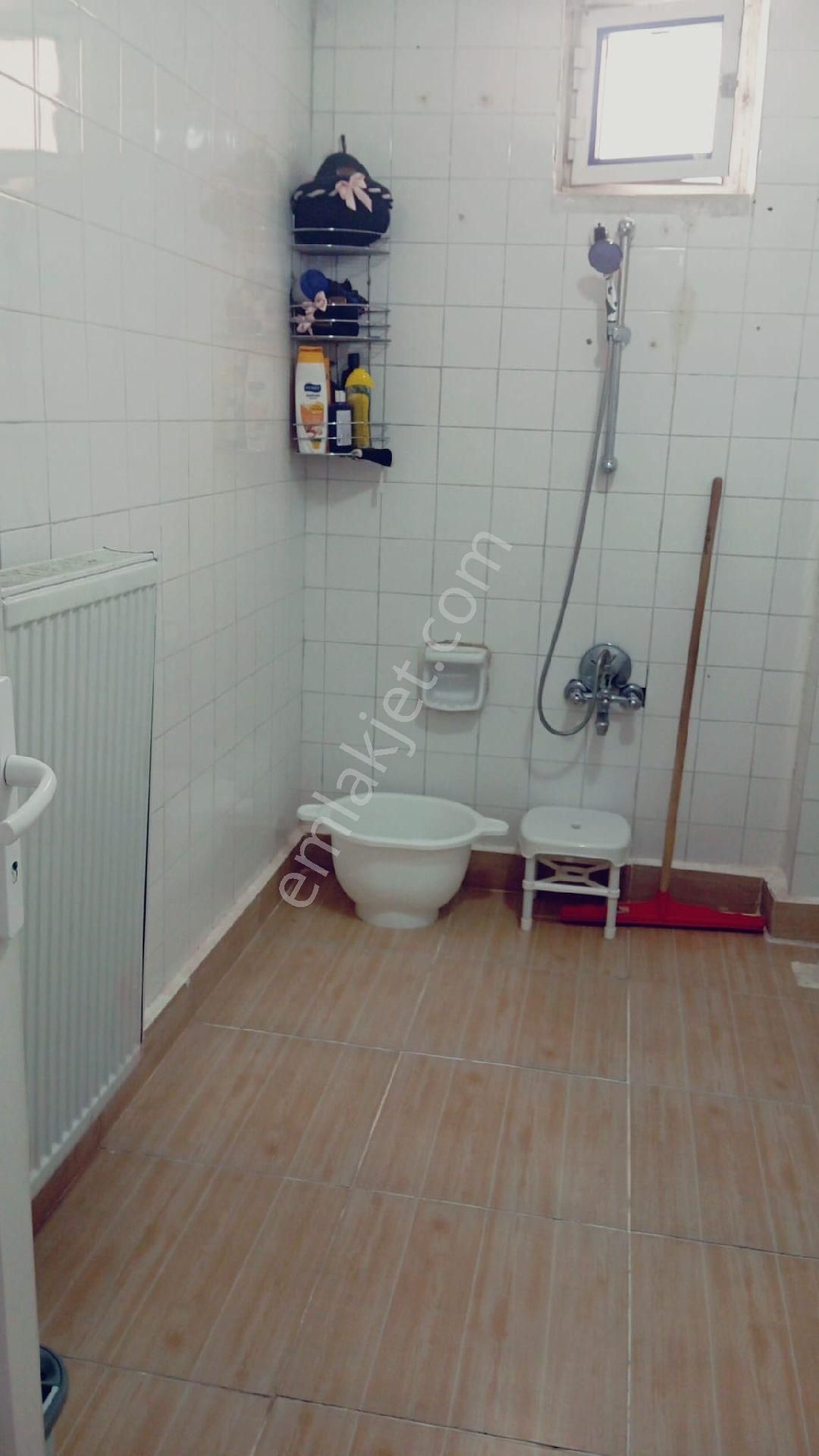 Akçe'den Merkezi Lokasyonda Bakımlı Lüx Daire - Görsel 11