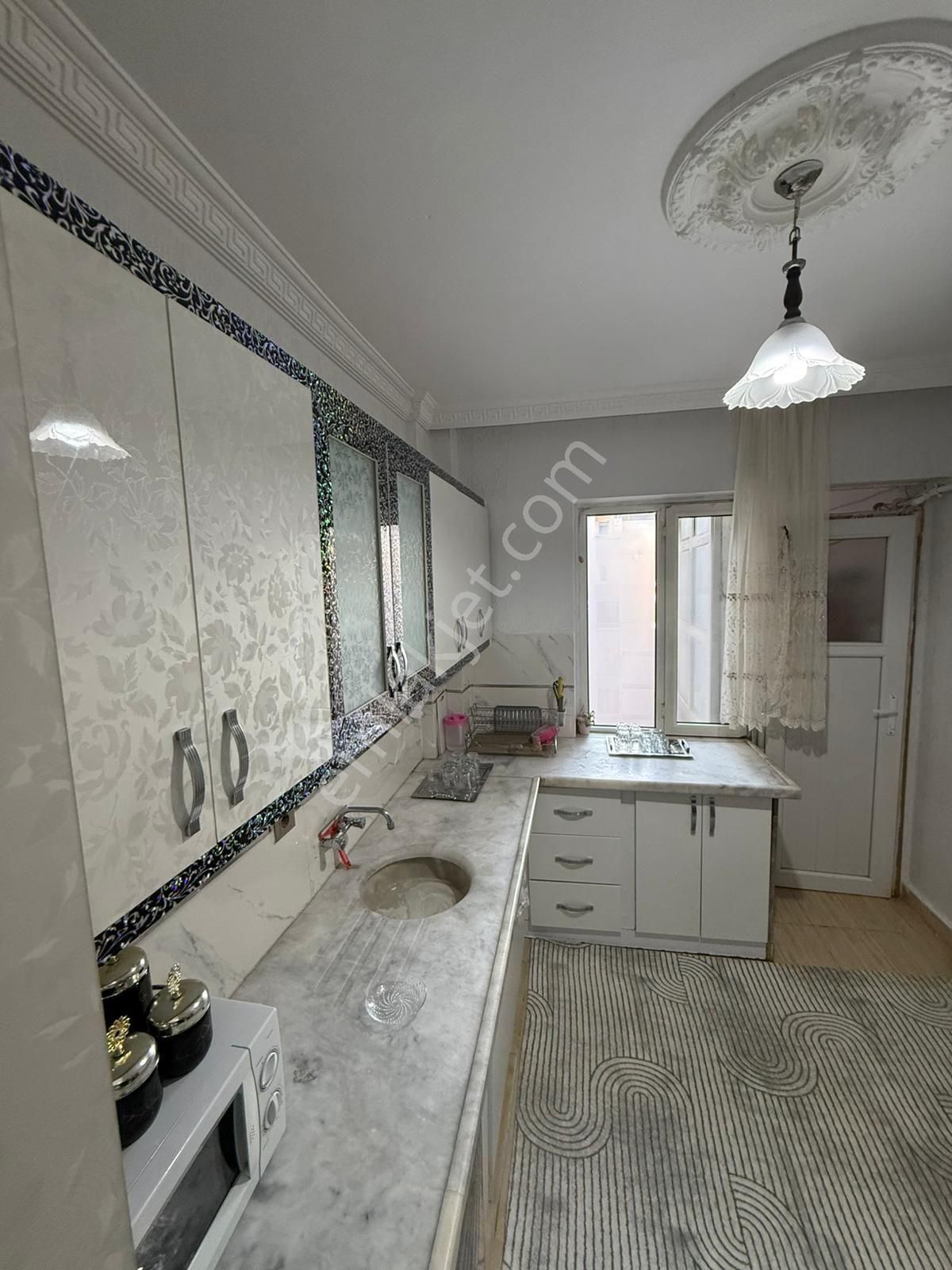 Akçe'den Merkezi Lokasyonda Bakımlı Lüx Daire - Görsel 5