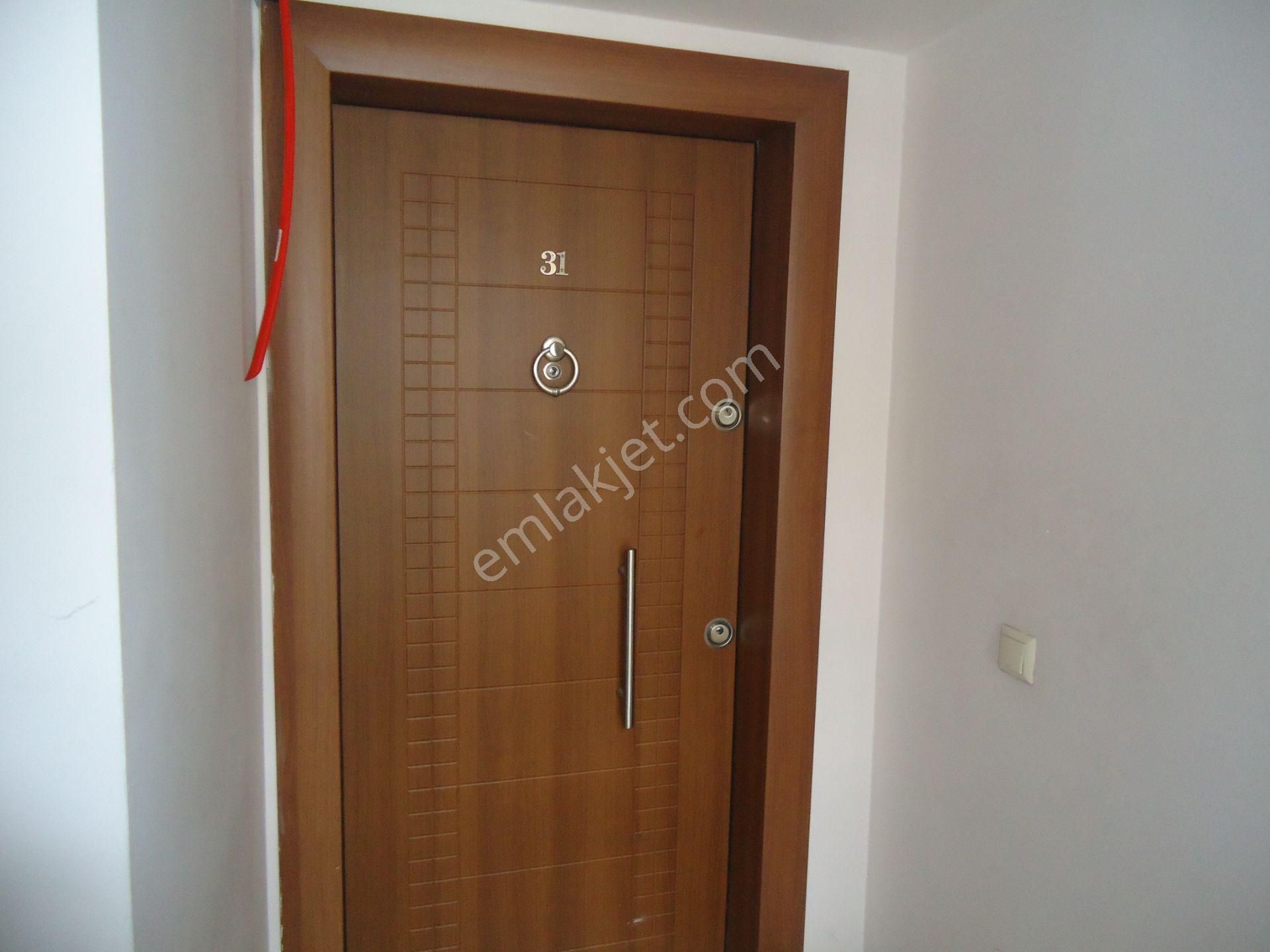 Krc'den Karaağaç Tokilerde Katta Manzaralı Satılık 2+1 Daire - Görsel 2