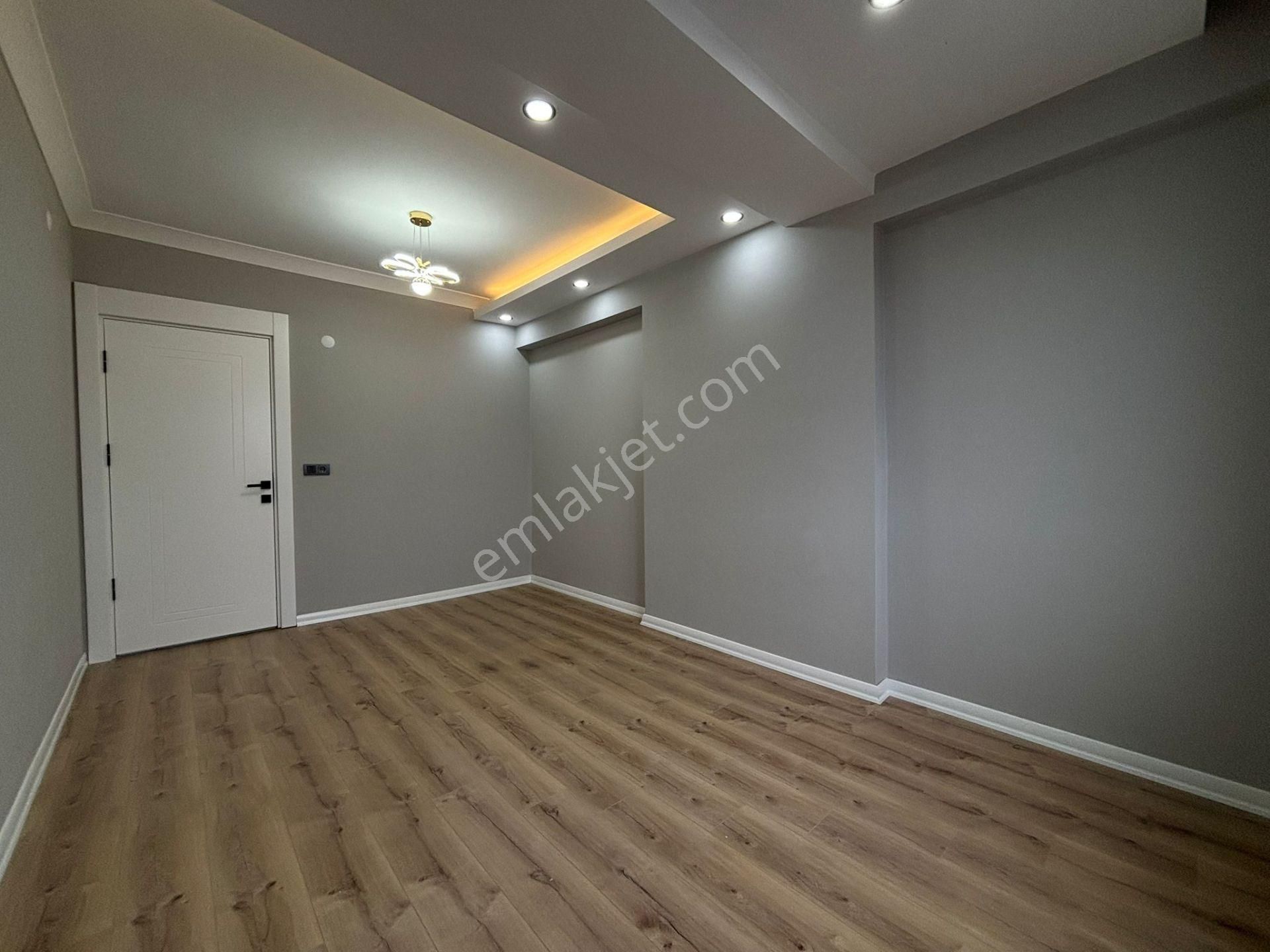 2+1 100m2 İstiklal Cad.pazar Pazarın Orda Lüks Daireler - Görsel 17