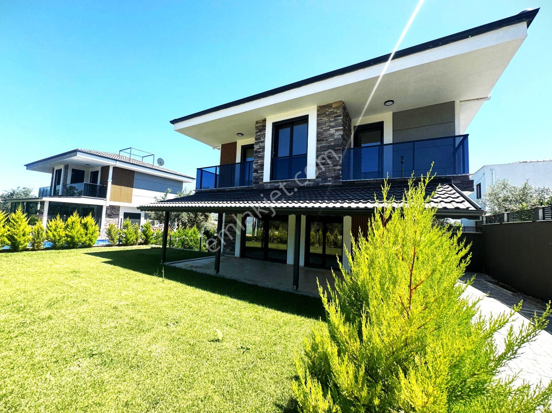 💎güre'de💎muhteşem Doğa Manzarası İle Özel Tasarlanmış Tam Bağımsız Lüks 3+1satılık Müstakil Villa✨