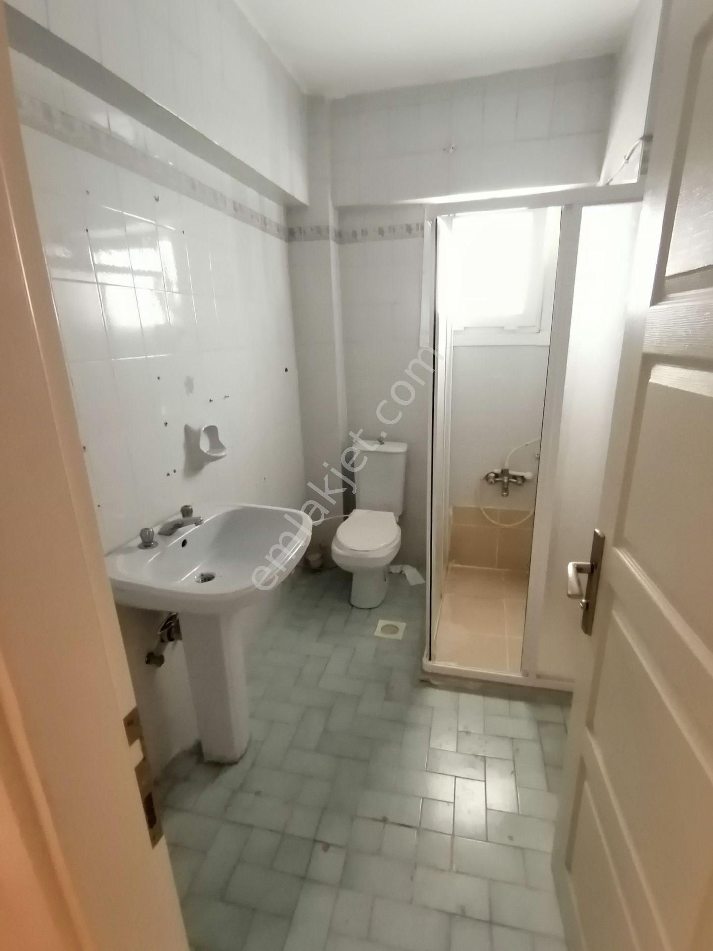 Şanlı Emlaktan..harmanlar Mh.'de ,sahile Çok Yakın / 2+1 / 100m2 / 4.kat / İskanlı Binada Satılık - Görsel 19