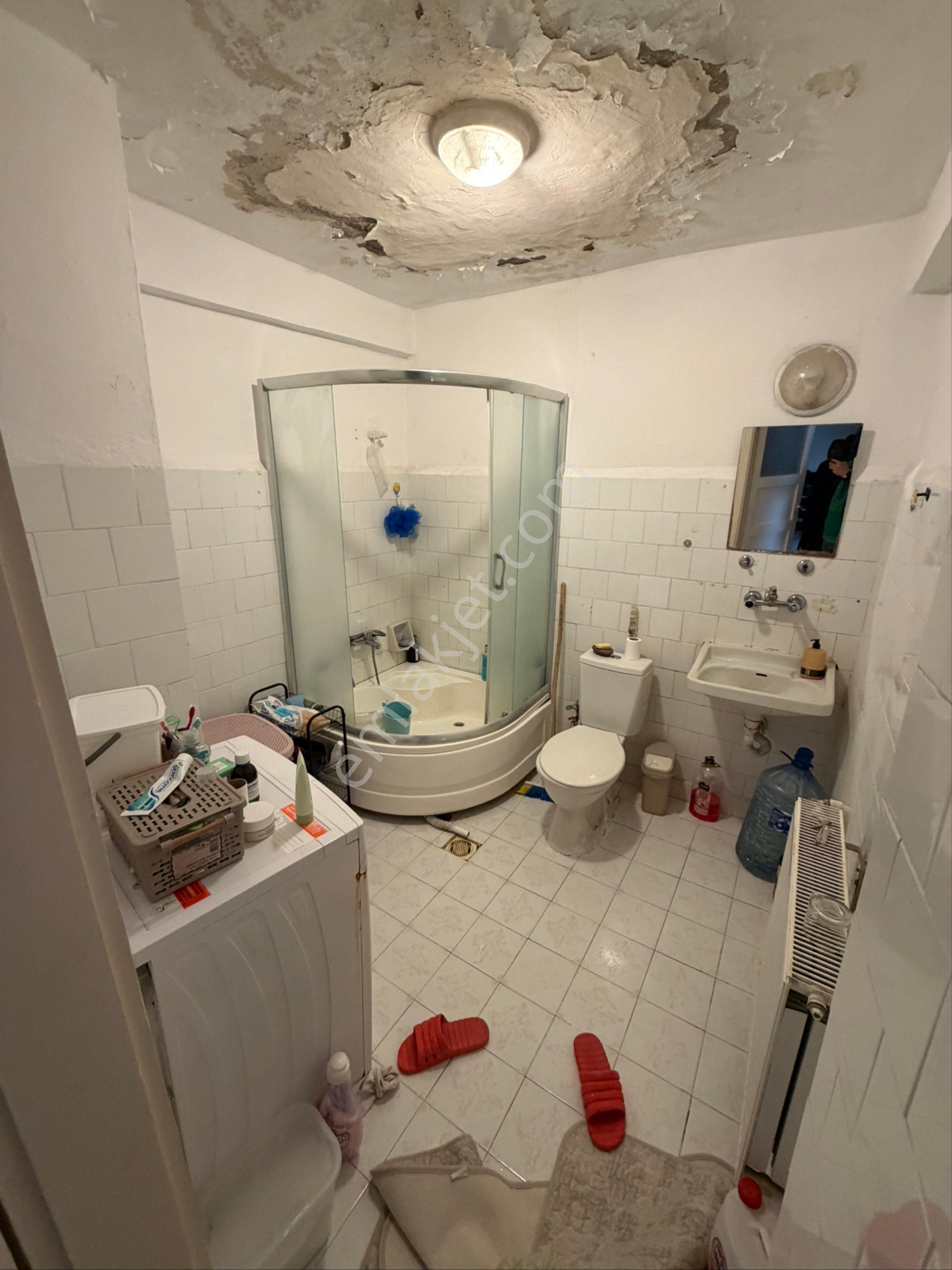 A L C Den Metro Yakını Ara Kat Salon Bağımsız 3+1 Satılık Daire - Görsel 8