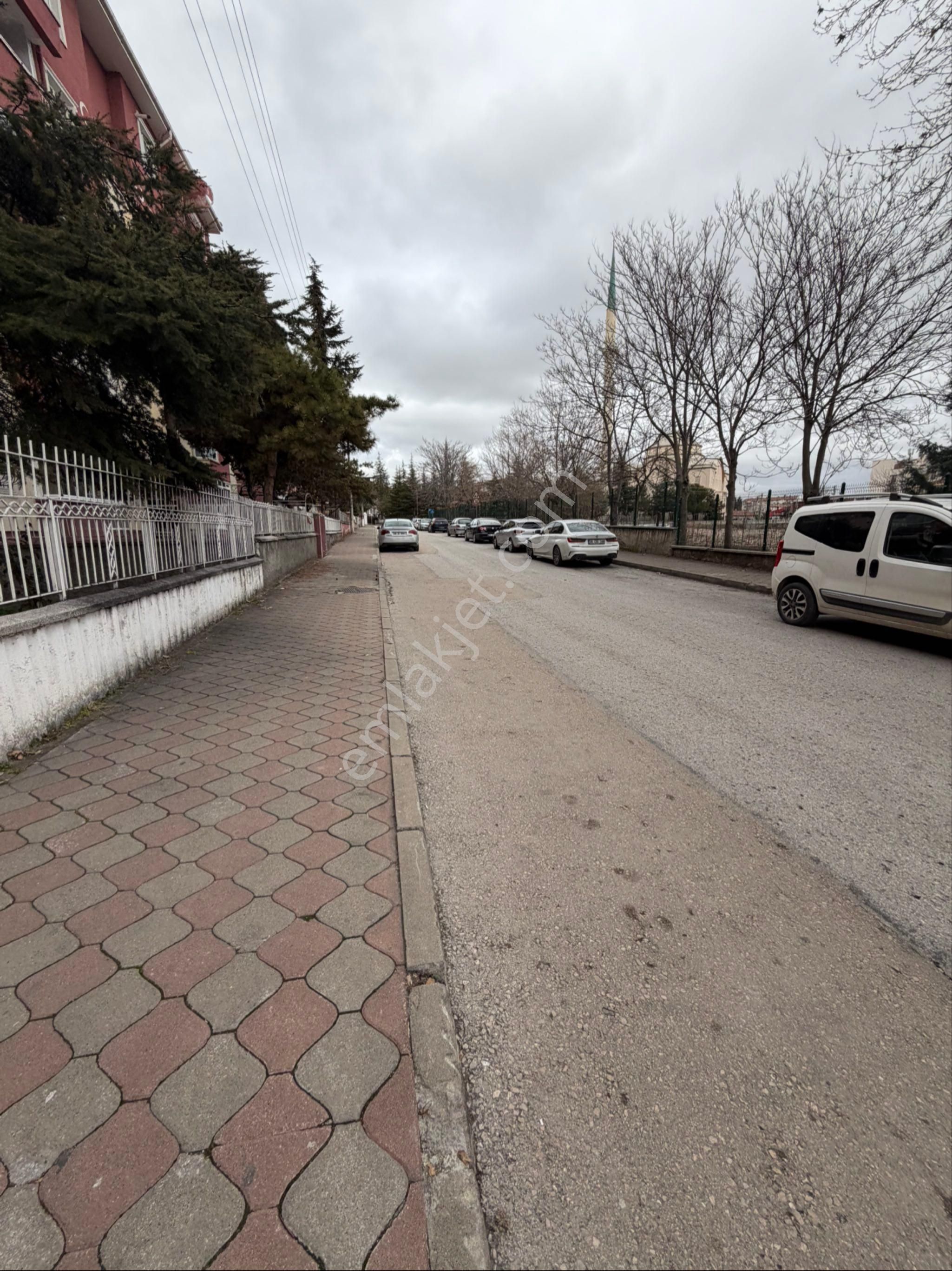 A L C Den Metro Yakını Ara Kat Salon Bağımsız 3+1 Satılık Daire - Görsel 31