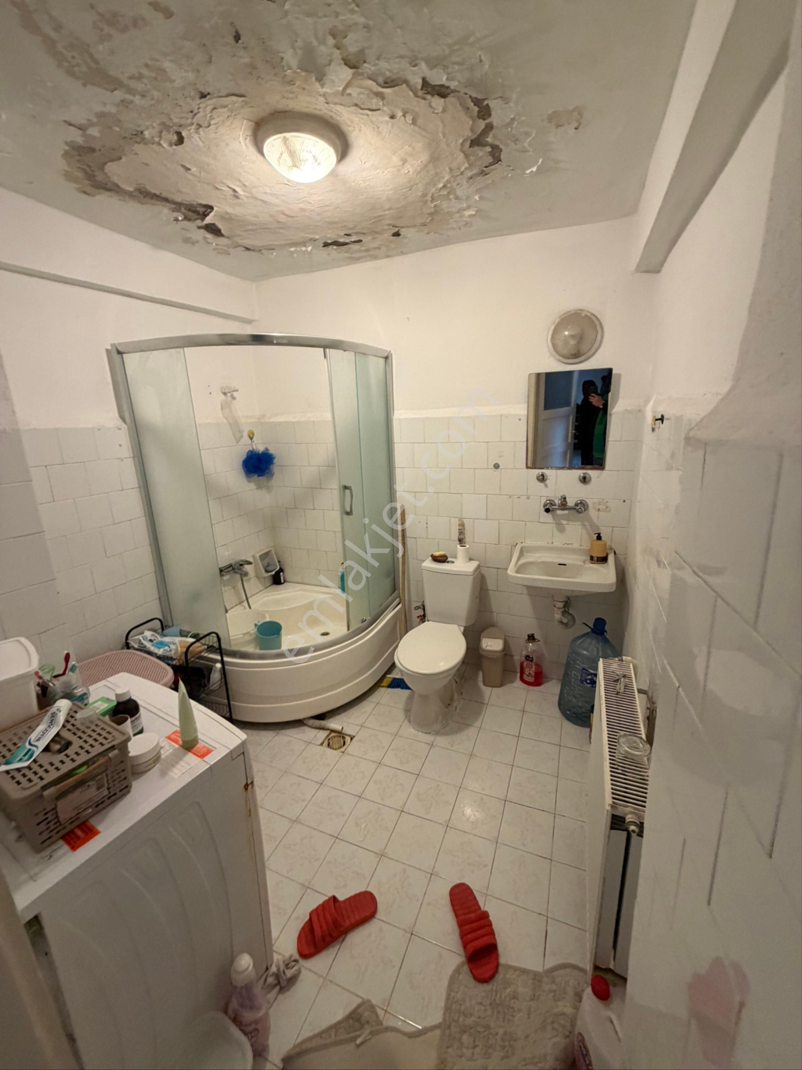 A L C Den Metro Yakını Ara Kat Salon Bağımsız 3+1 Satılık Daire - Görsel 6