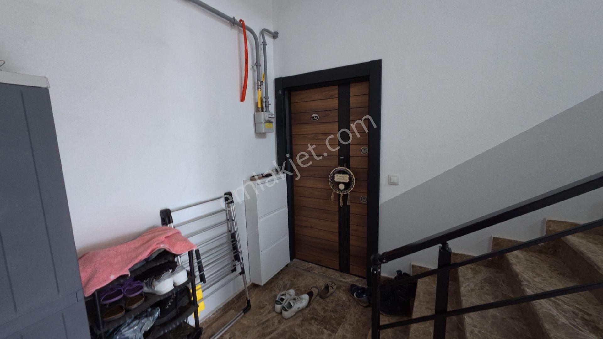 Sakarya Karasu'da Havuzlu Site İçerisinde Teraslı 2+1 Satılık Daire - Görsel 4