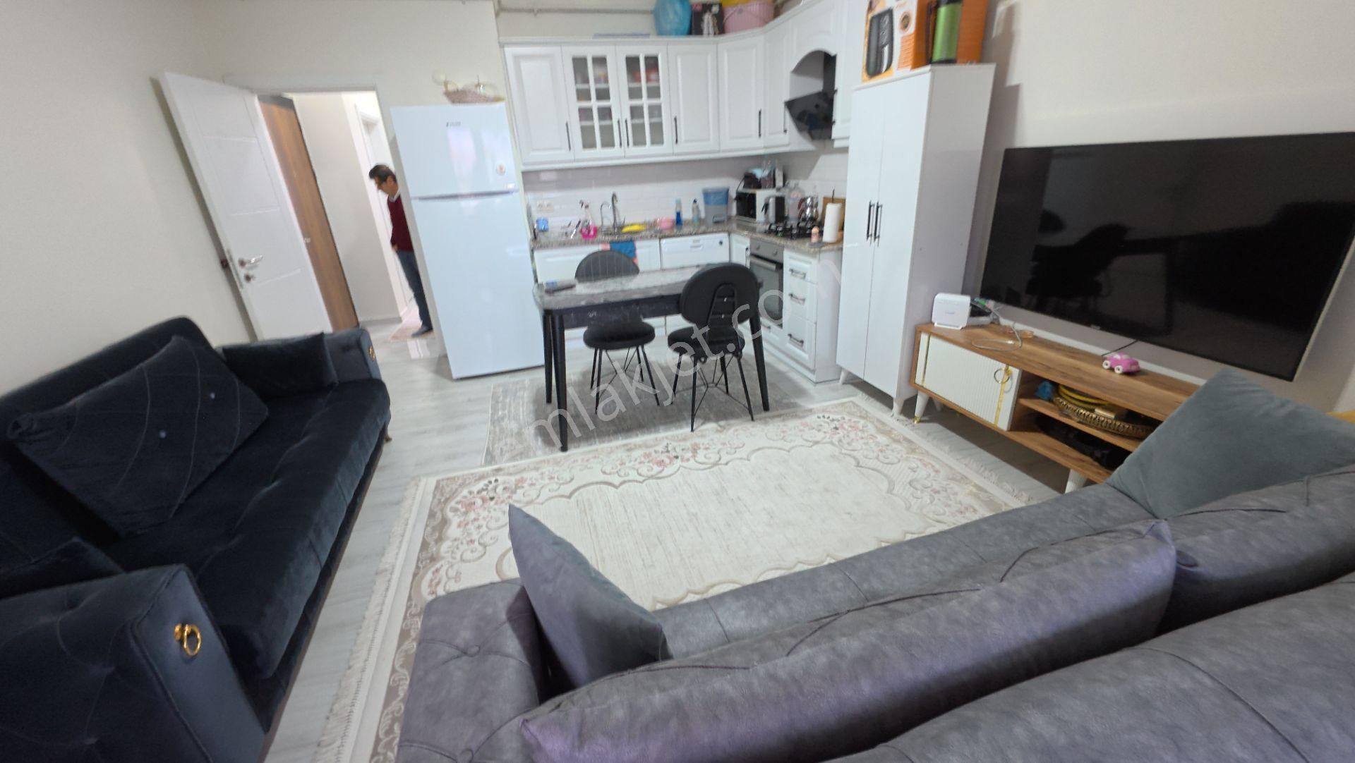 Sakarya Karasu'da Havuzlu Site İçerisinde Teraslı 2+1 Satılık Daire - Görsel 9
