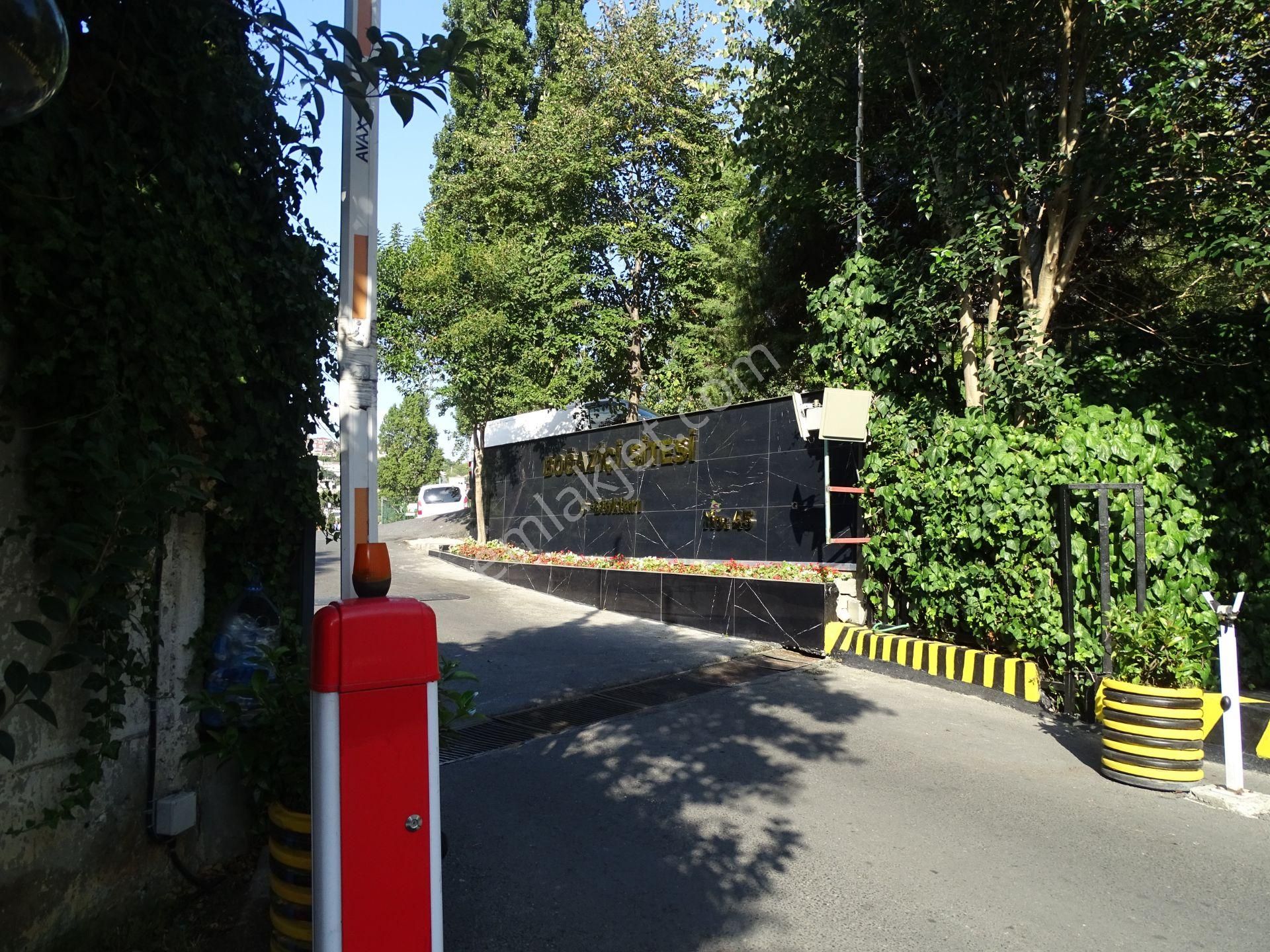 İstinye Parka Yakın Güvenlikli Otoparklı Sitede 3+1 Kombili Daire - Görsel 26