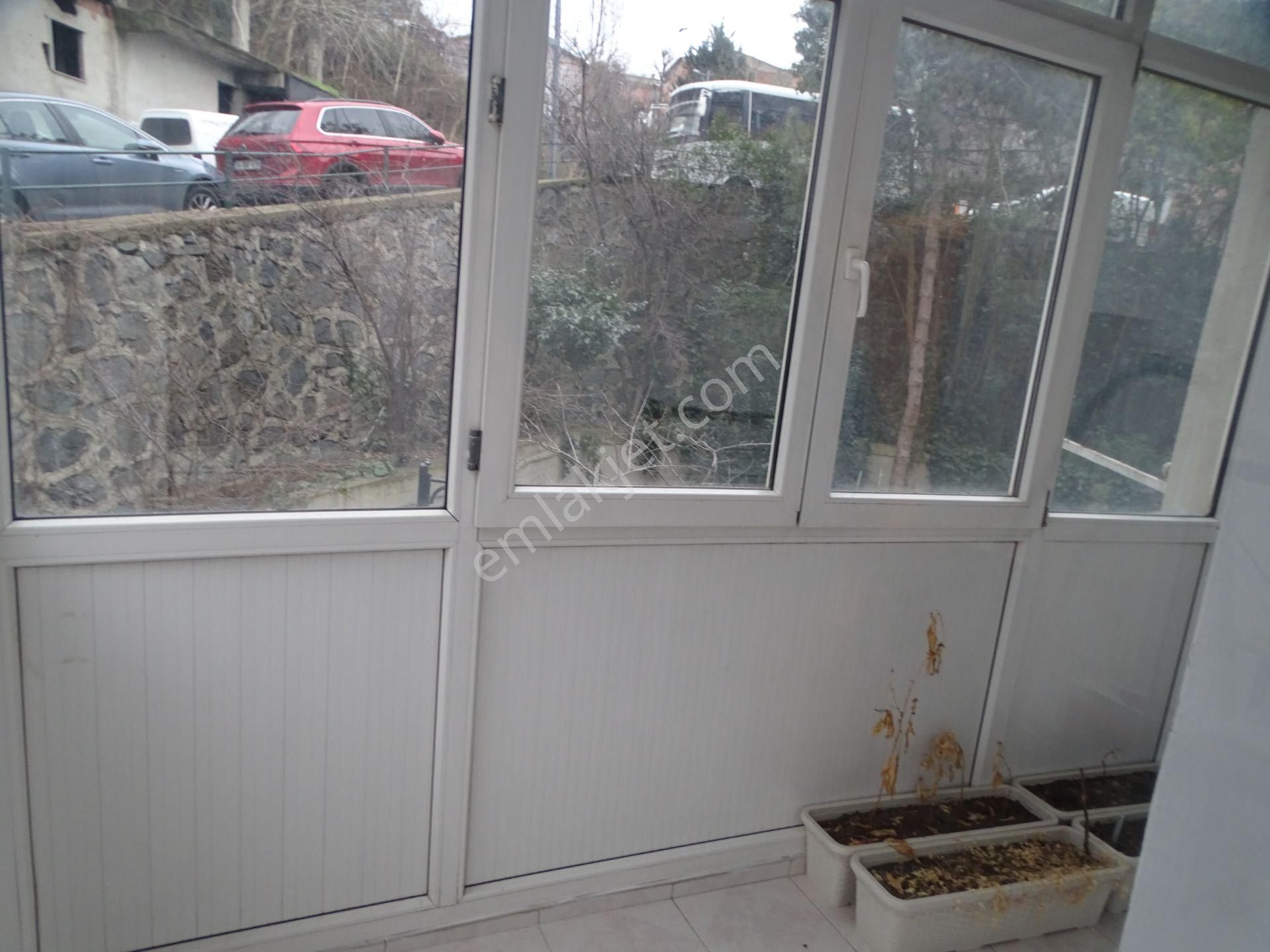 İstinye Parka Yakın Güvenlikli Otoparklı Sitede 3+1 Kombili Daire - Görsel 13