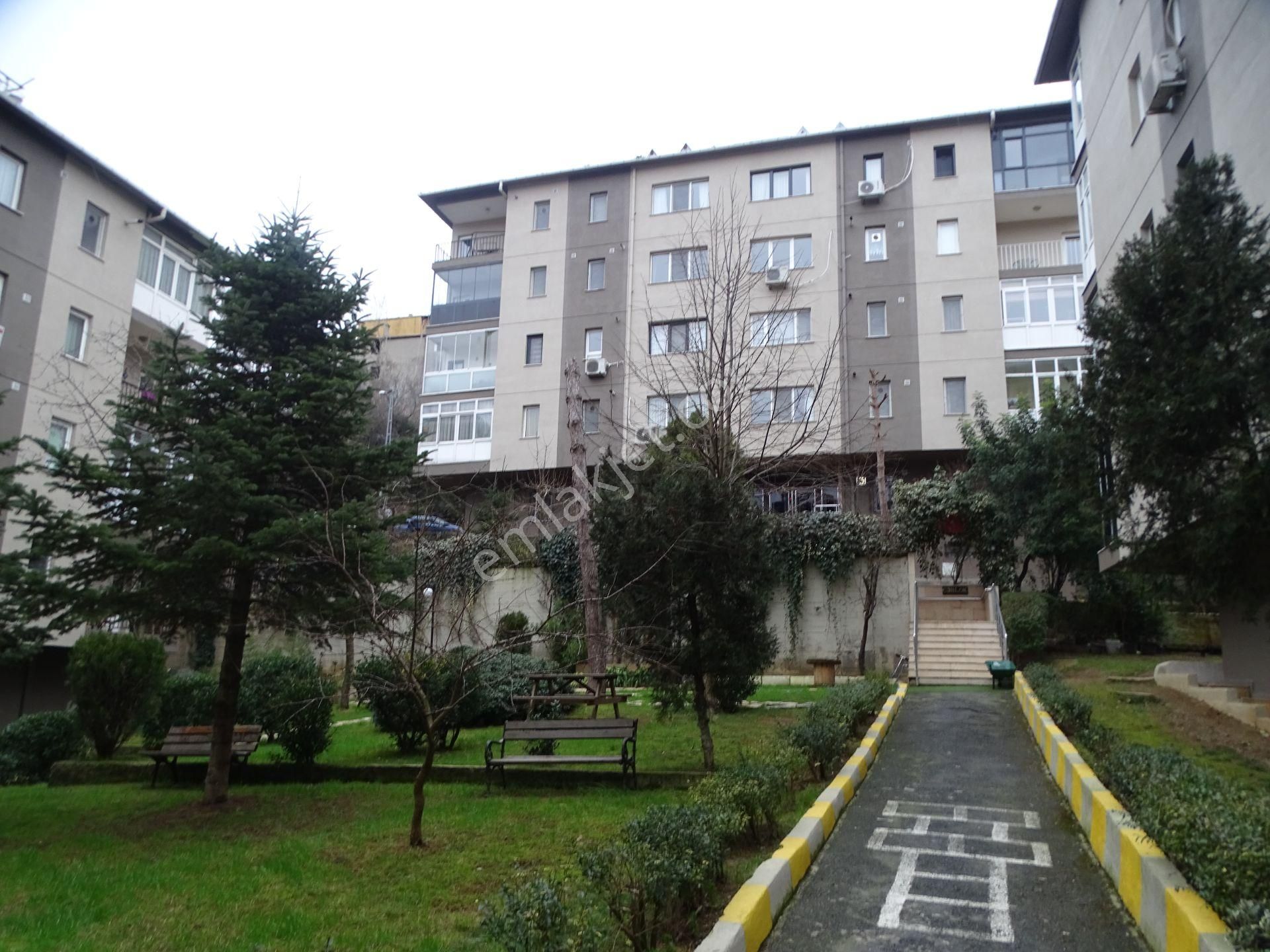 İstinye Parka Yakın Güvenlikli Otoparklı Sitede 3+1 Kombili Daire - Görsel 20