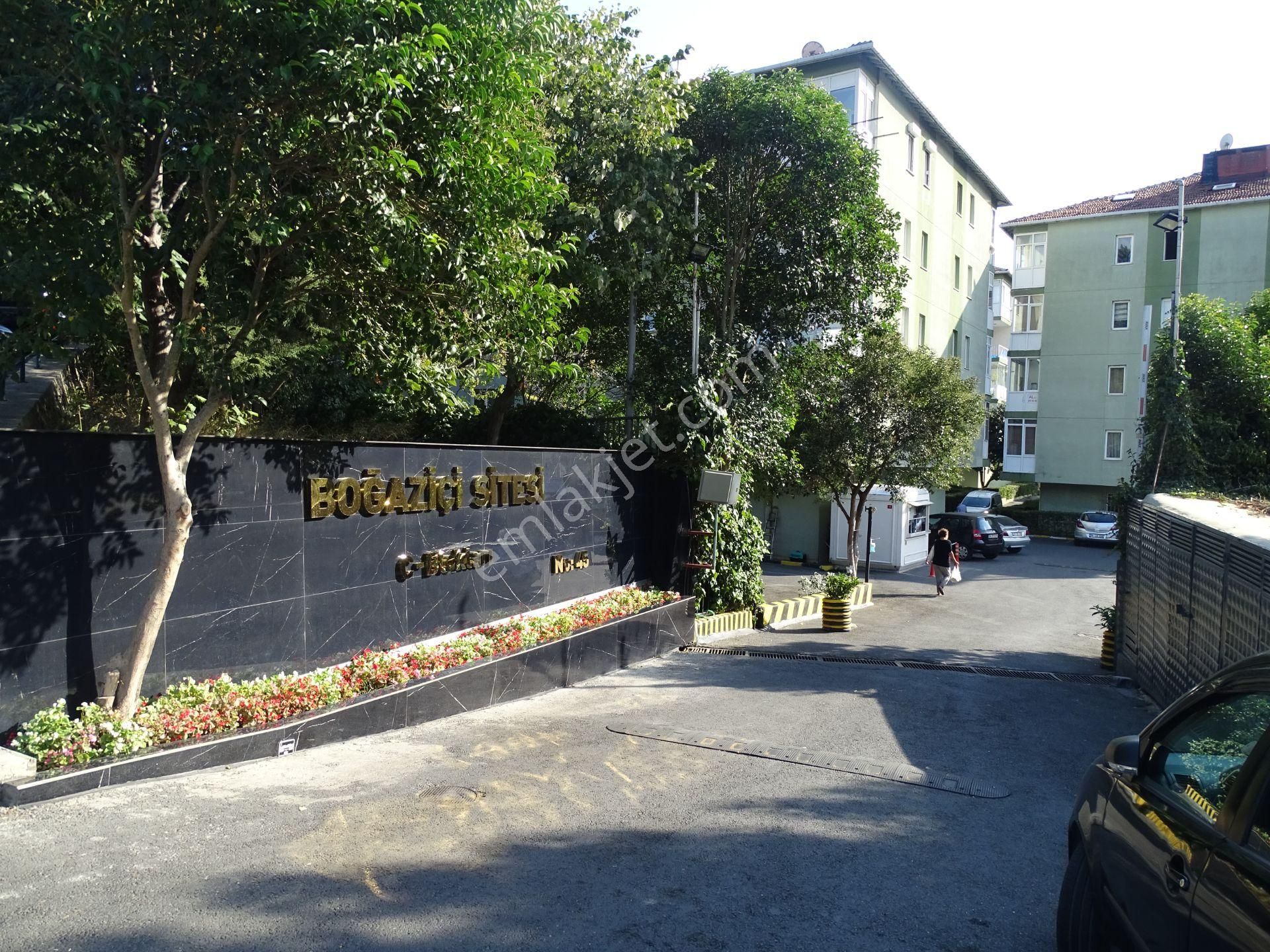 İstinye Parka Yakın Güvenlikli Otoparklı Sitede 3+1 Kombili Daire - Görsel 27