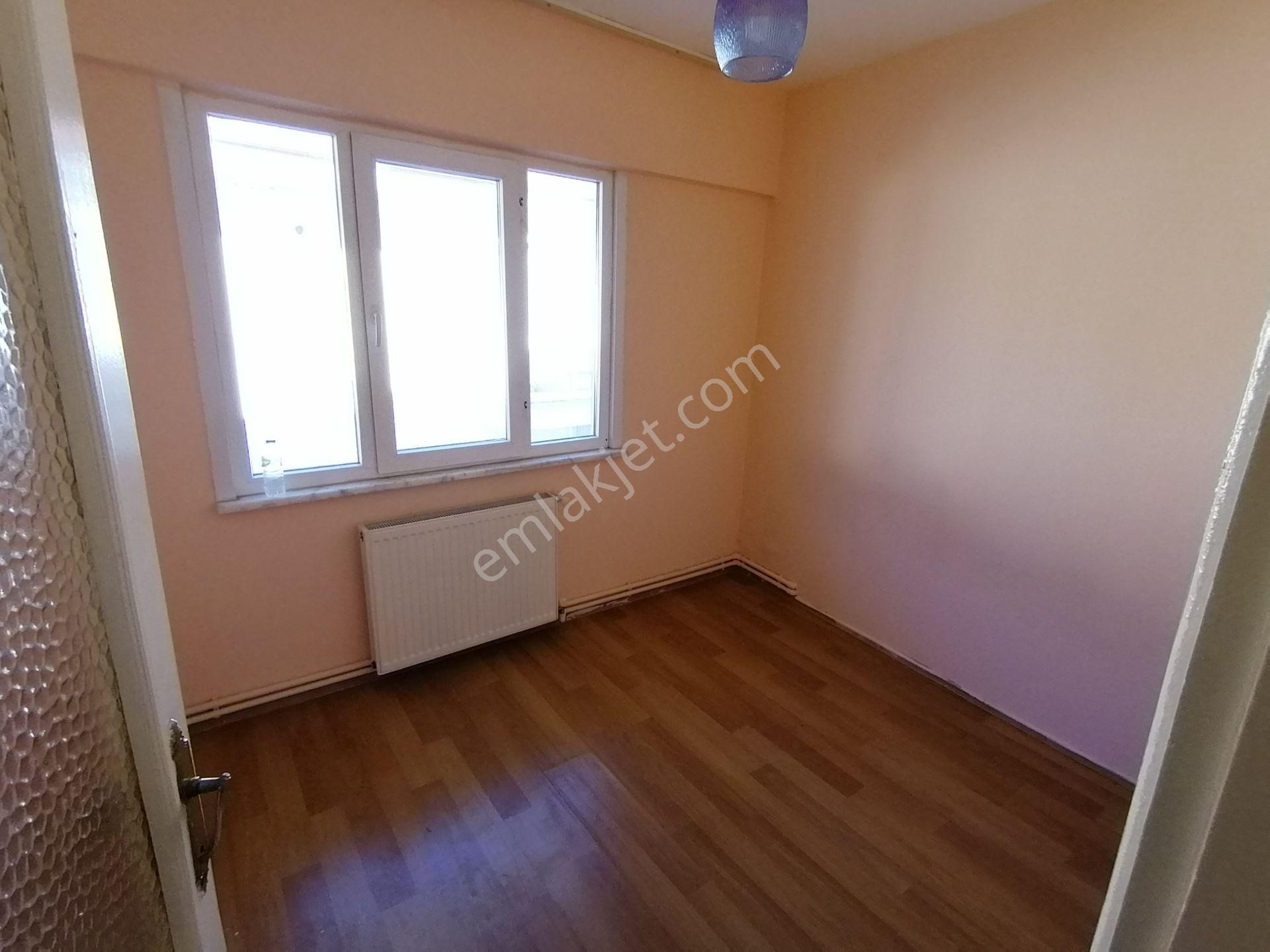 Şanlı Emlaktan.. Çınarcık Harmanlar Mh.'de ,sahile Çok Yakın, / 2+1 / 100m2 / Doğalgazlı Daire - Görsel 14