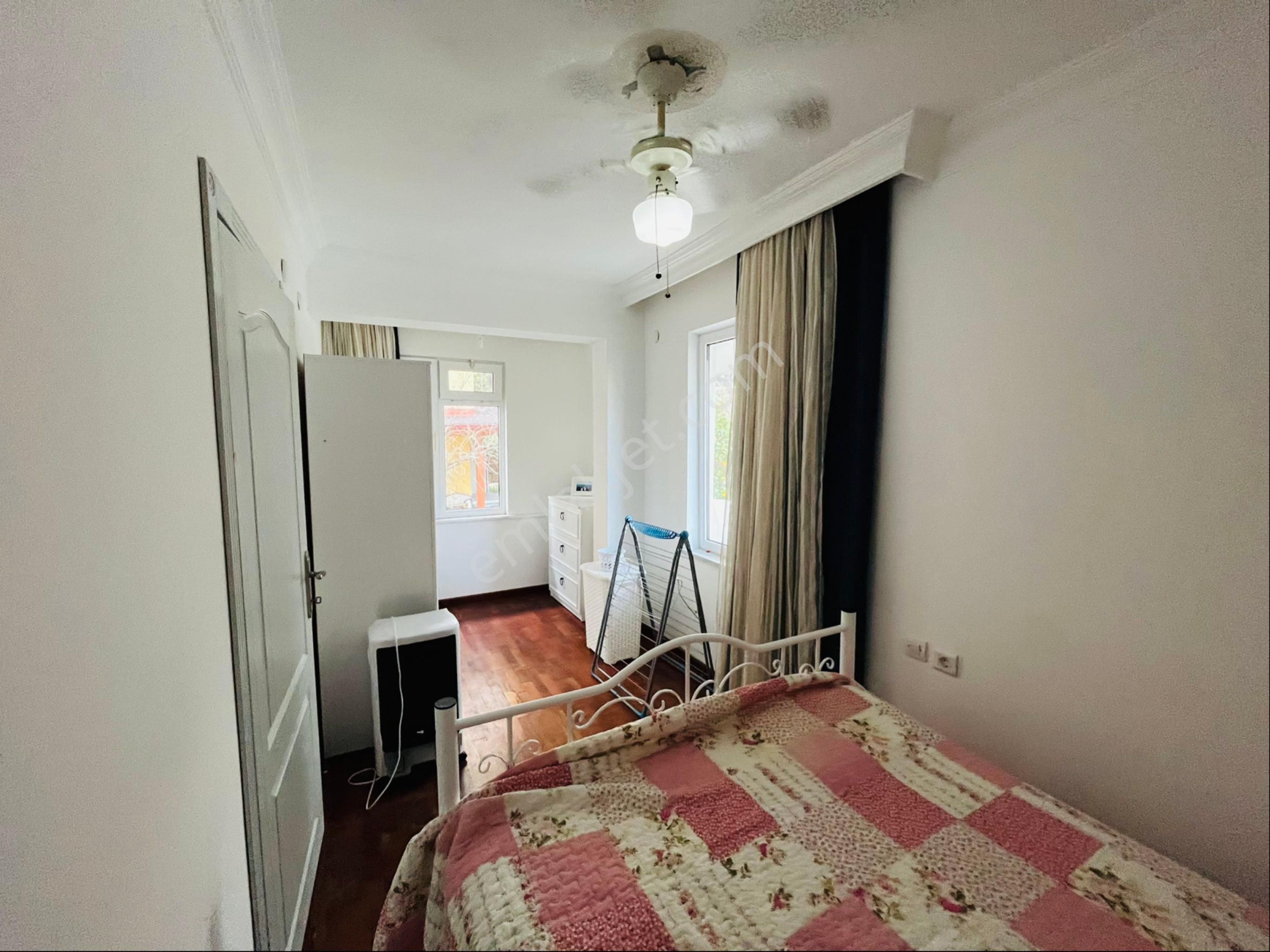 Altınoluk Narlı Da Denize 300 Mt Bahçeli 4+1 Müstakil Triblex Fırsat Satılık Villa - Görsel 22